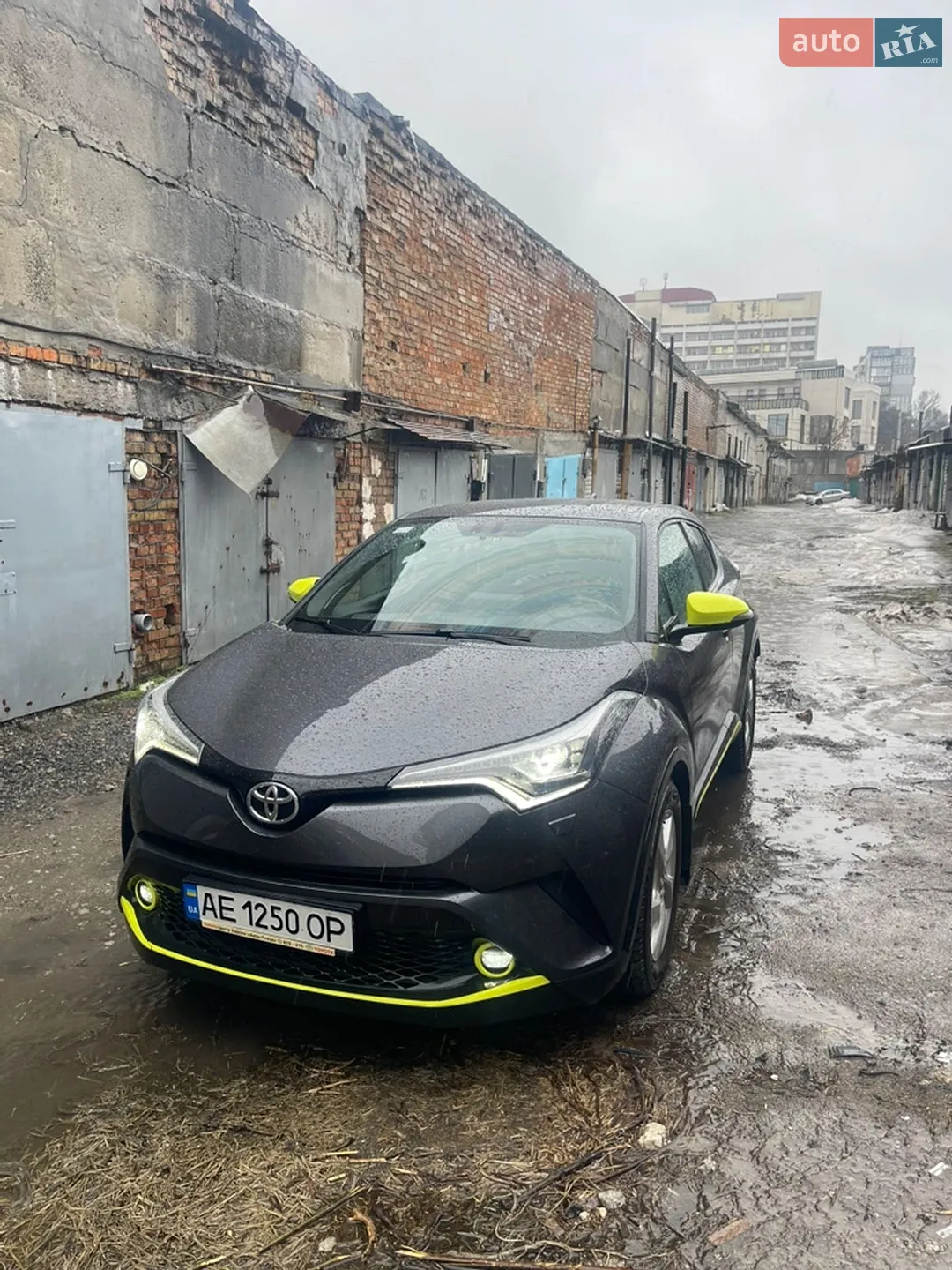 Toyota C-HR, 2017