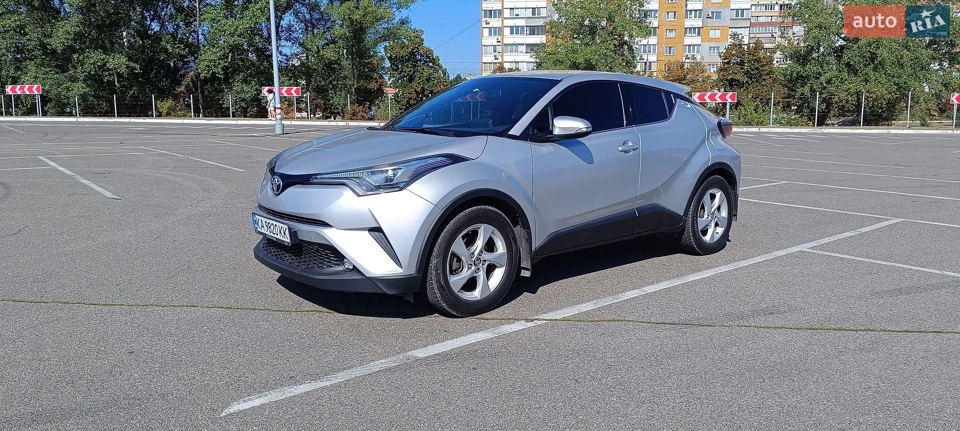 Toyota C-HR, 2016