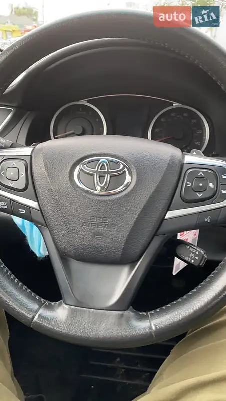 Toyota Camry, 2014