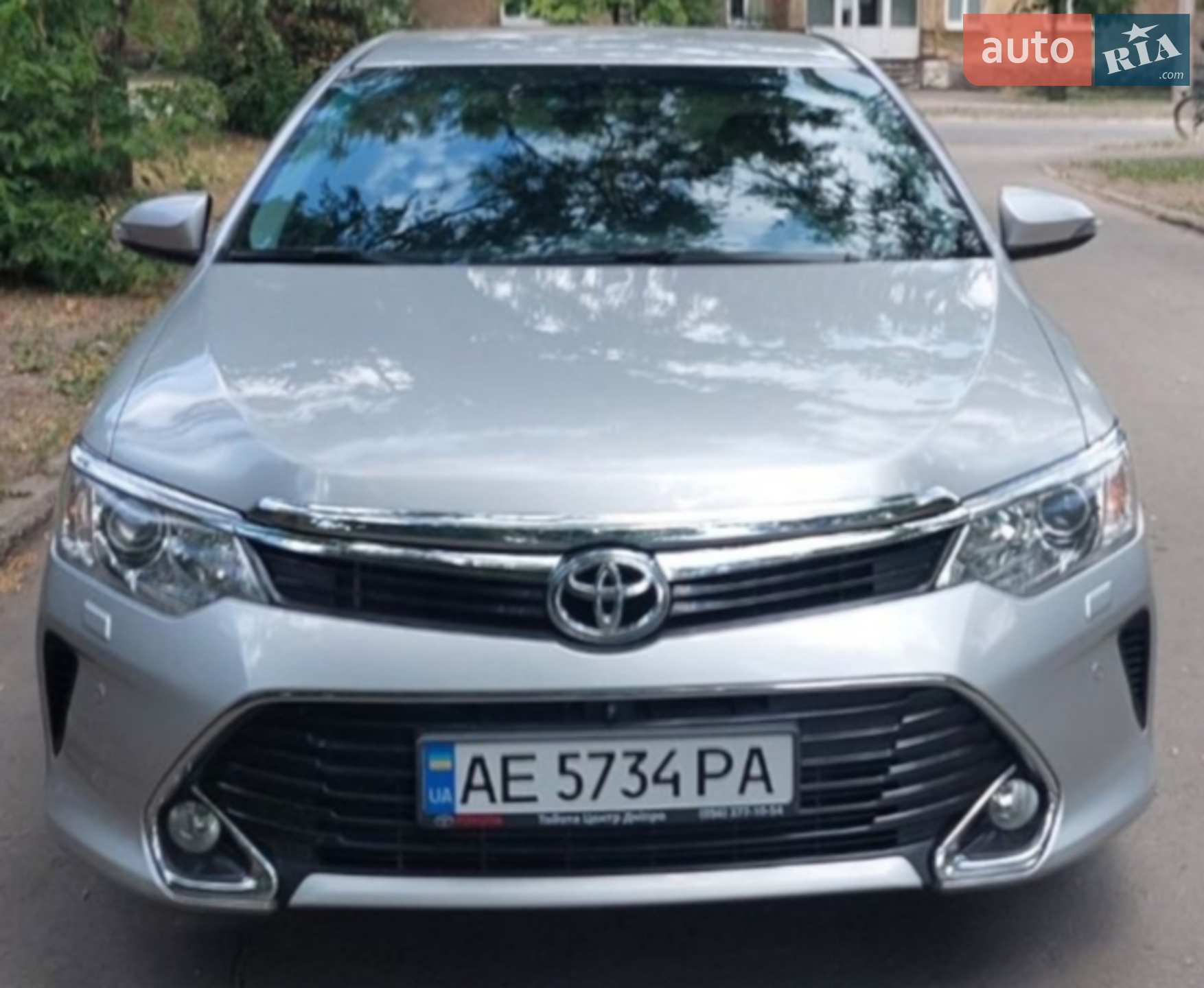 Toyota Camry 2017 — 1