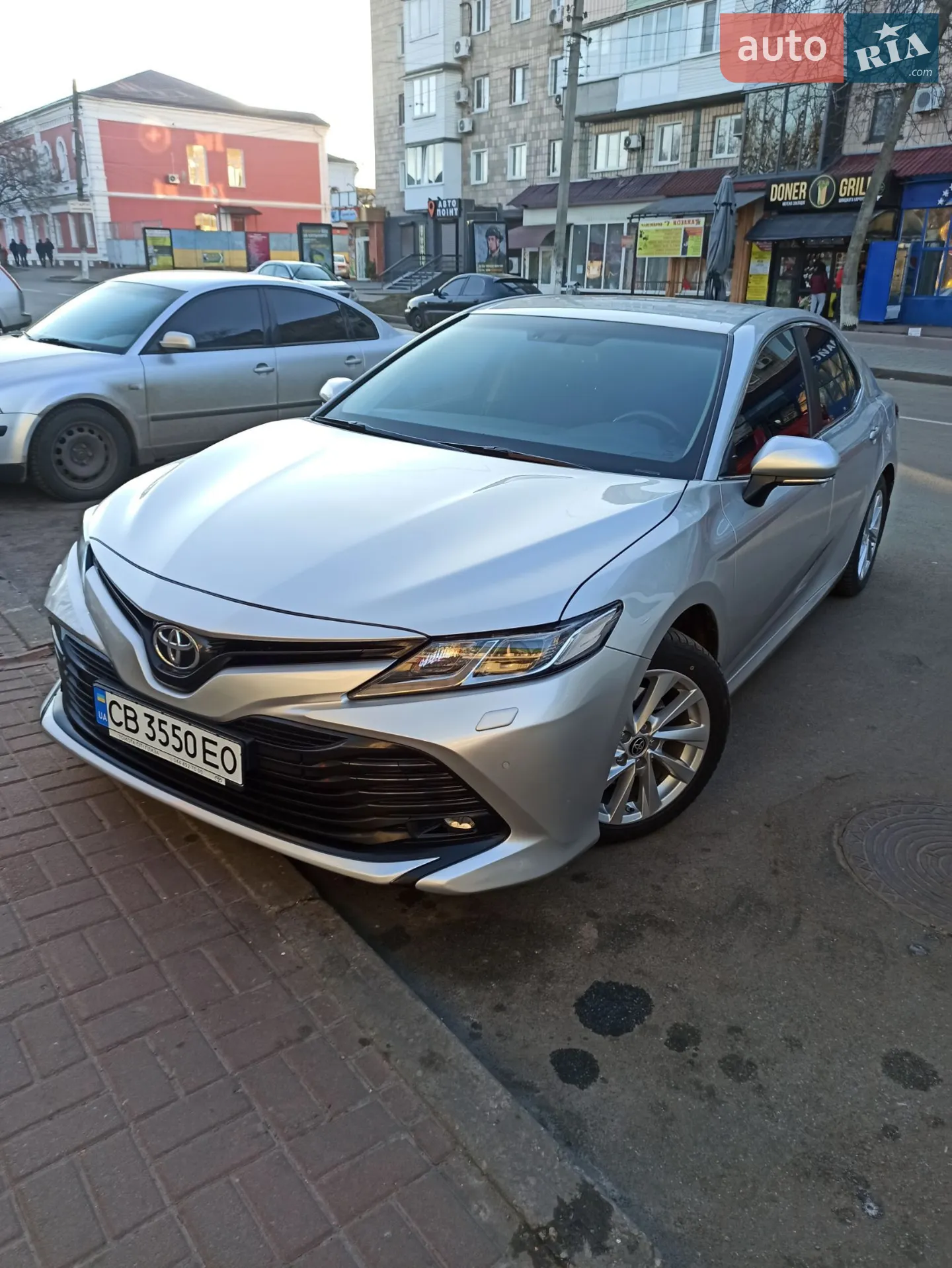 Toyota Camry 2018 — 1