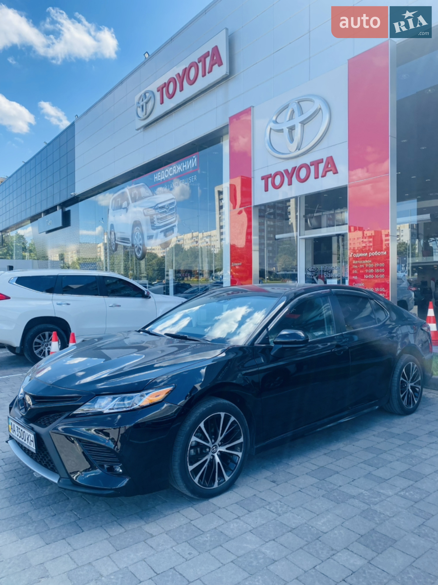 Toyota Camry, 2018