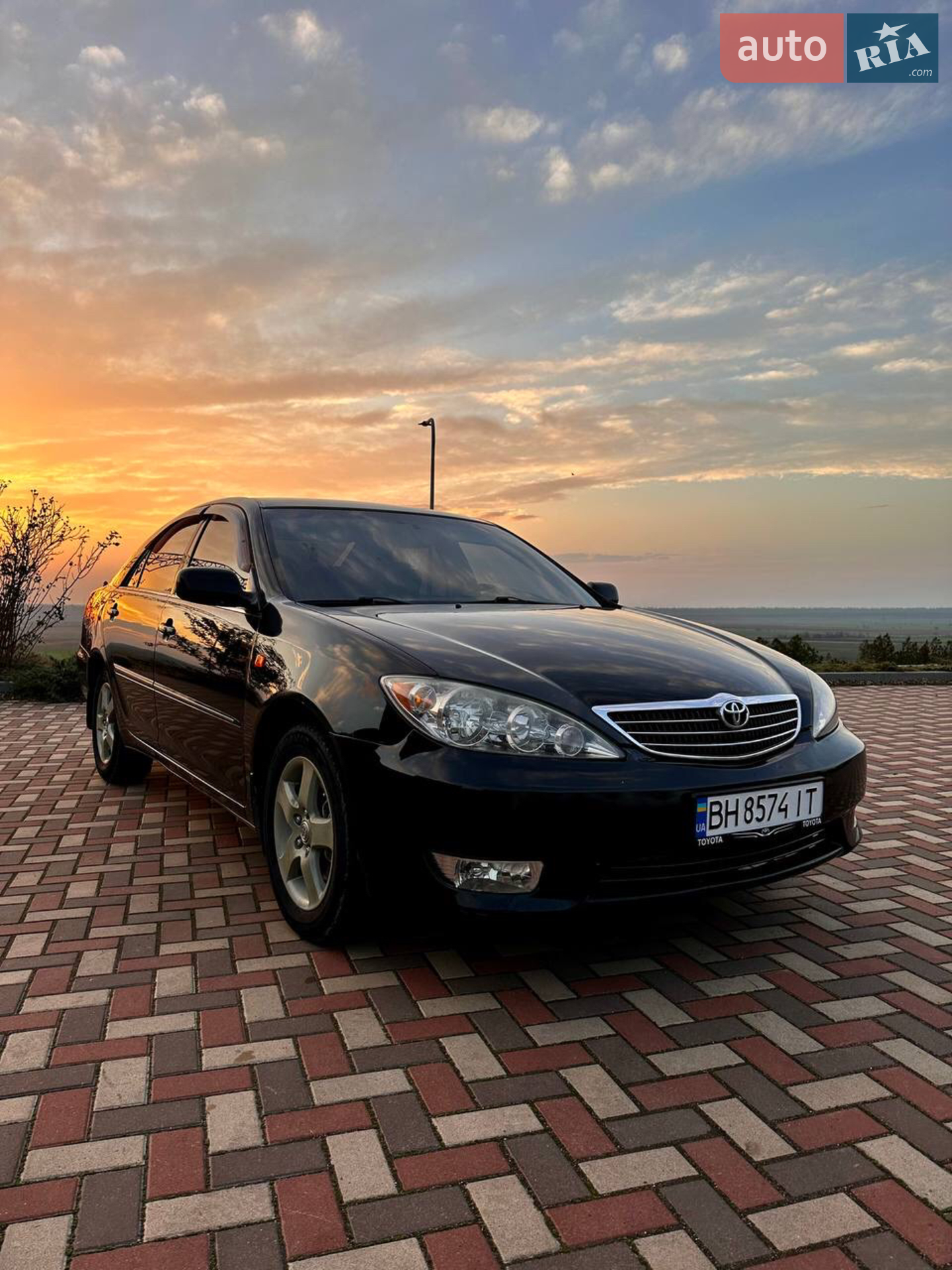 Toyota Camry, 2004