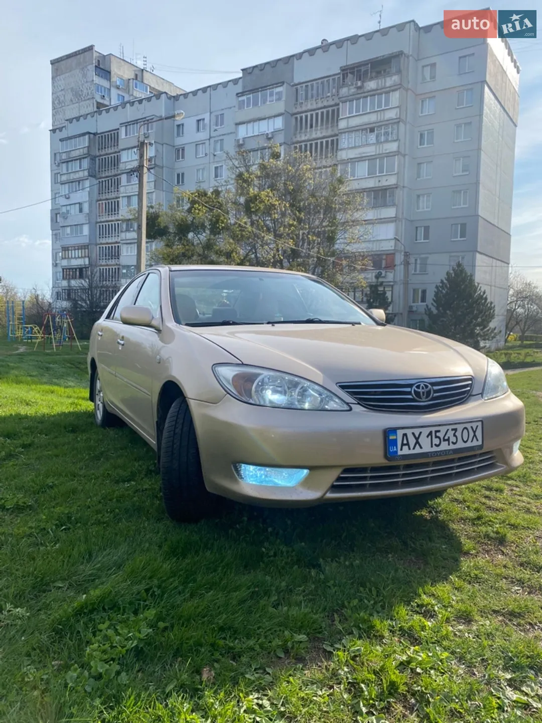 Toyota Camry, 2004