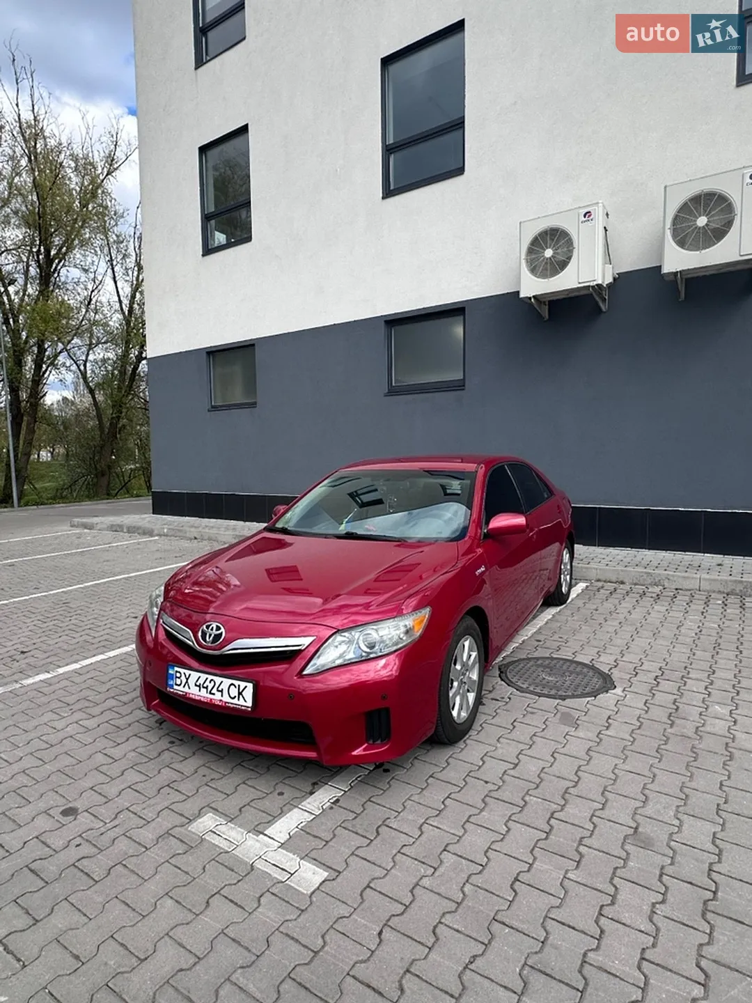 Toyota Camry 2010 — 1