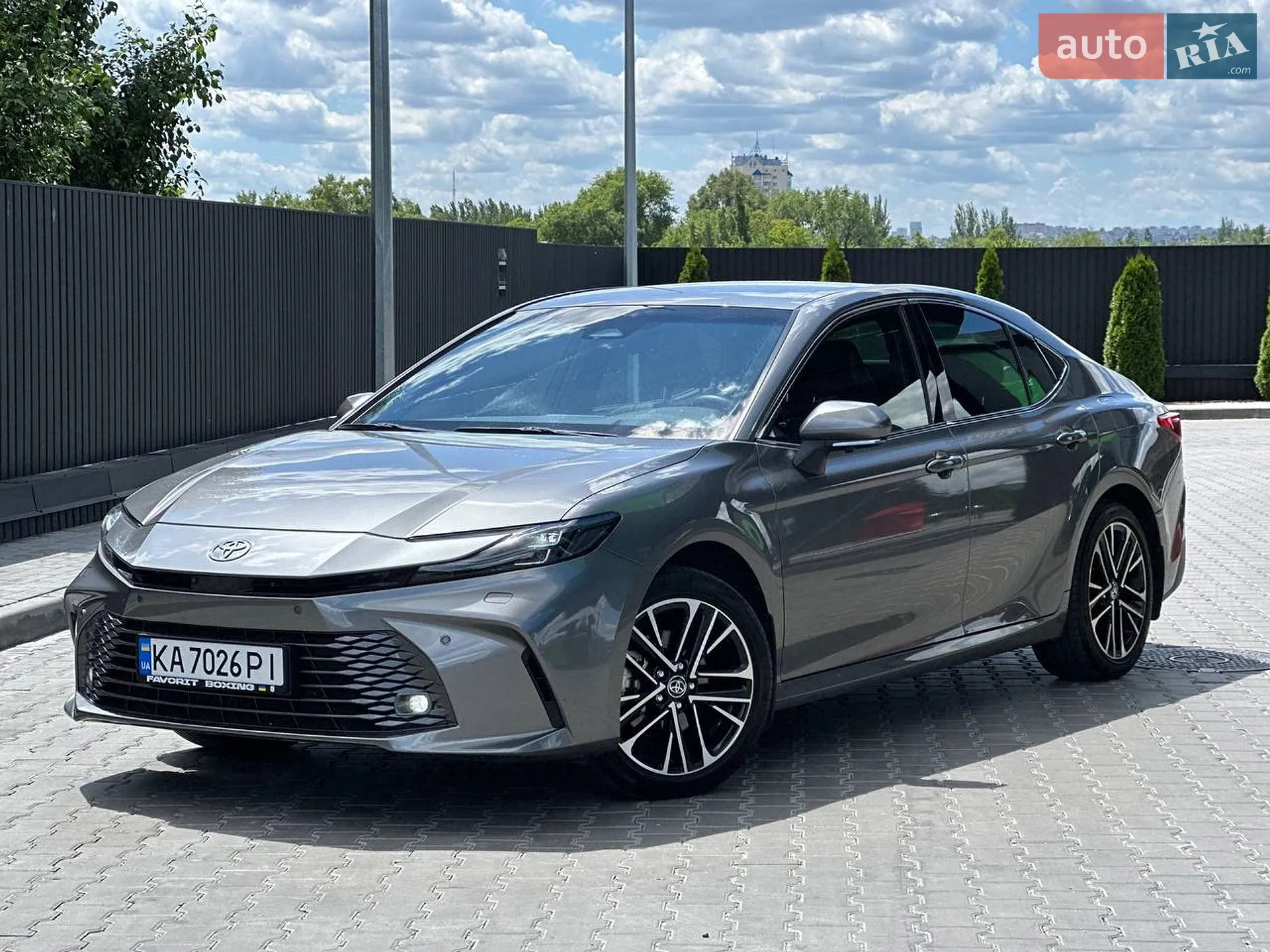 Toyota Camry, 2024