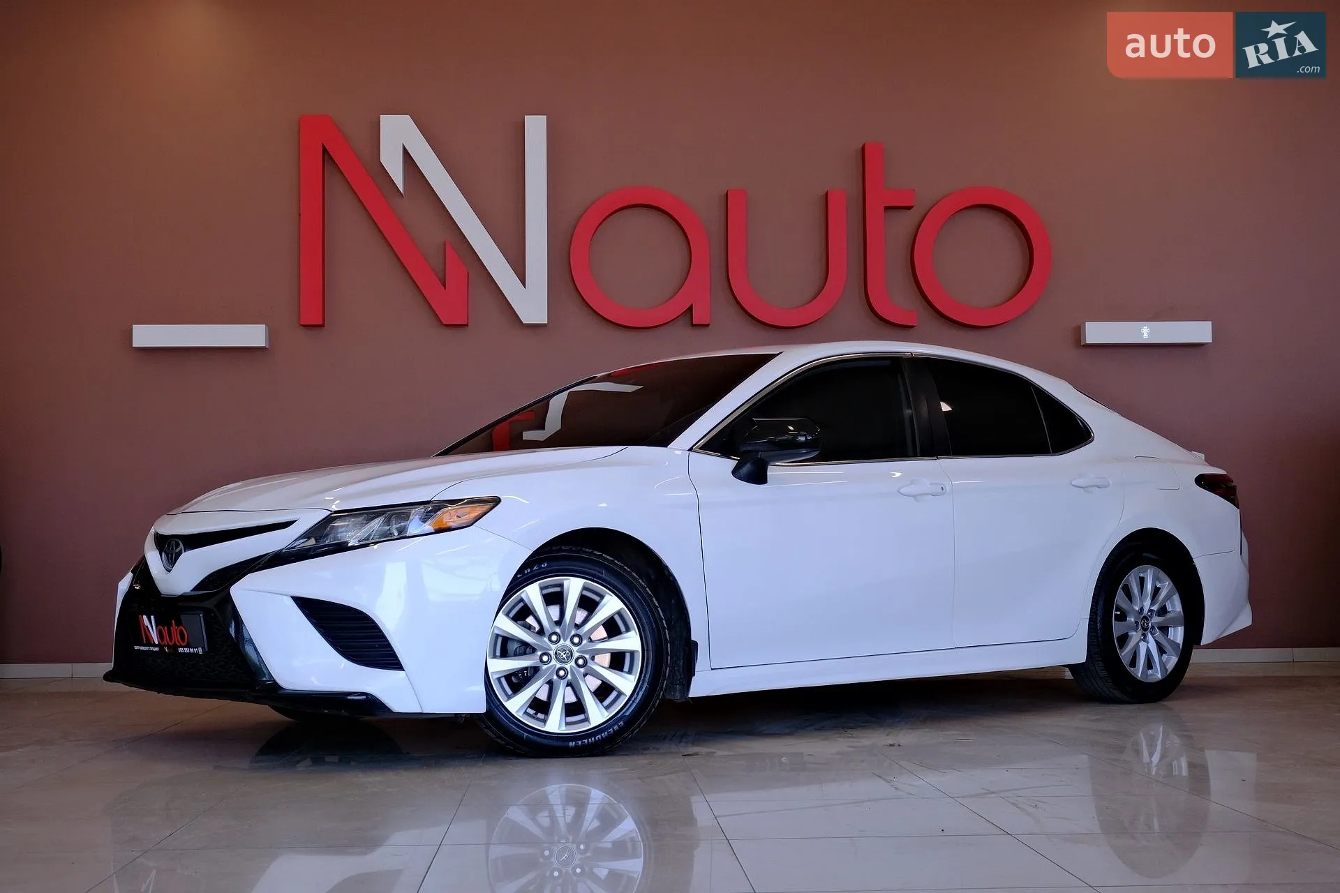 Toyota Camry, 2018