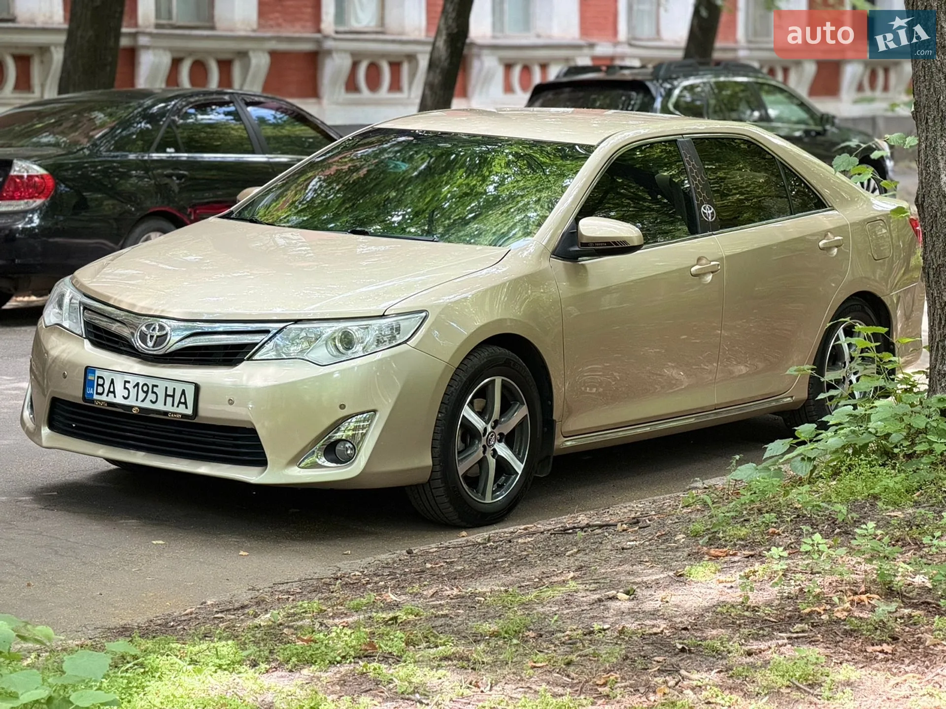 Toyota Camry, 2012