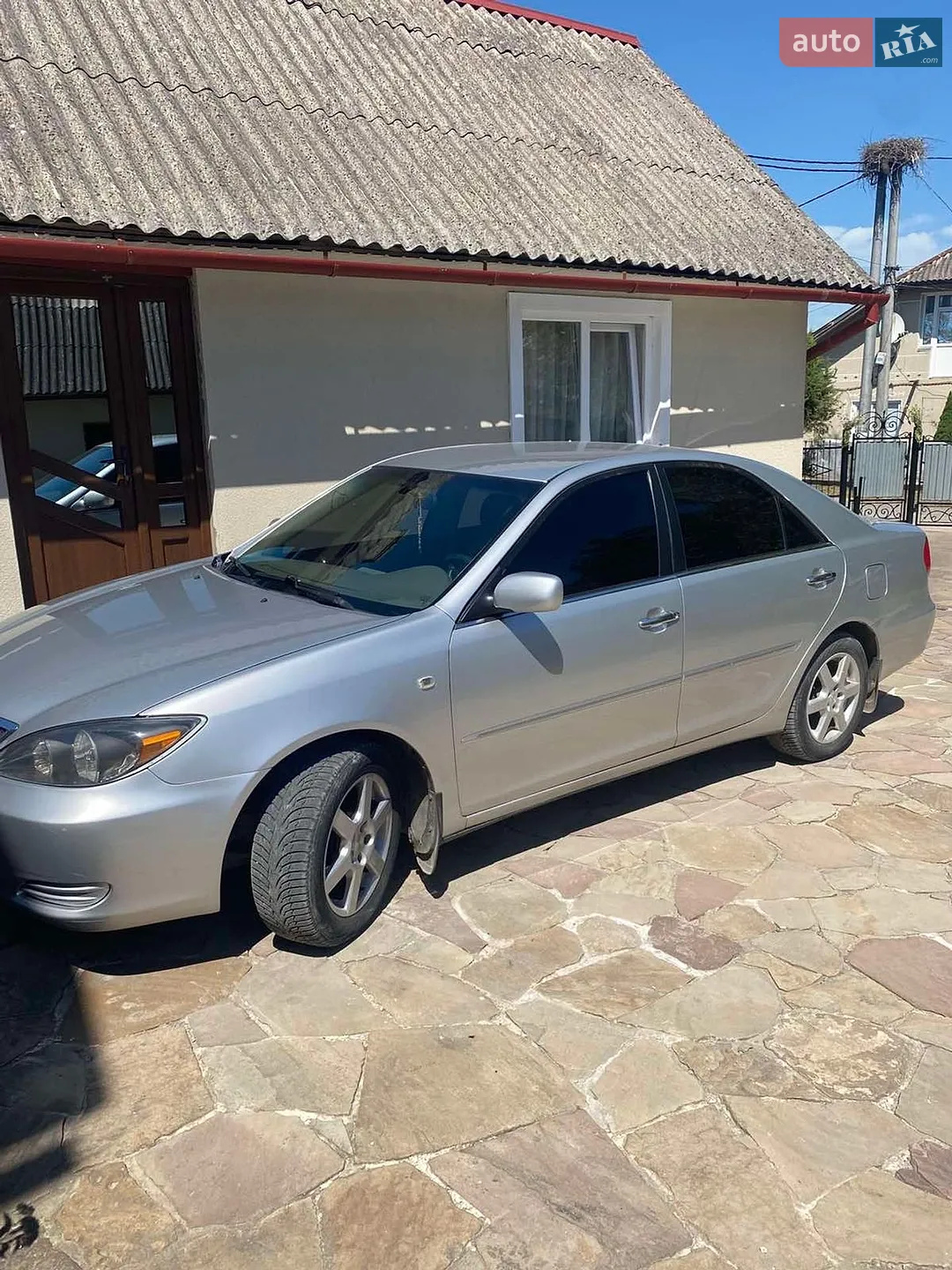 Toyota Camry, 2004