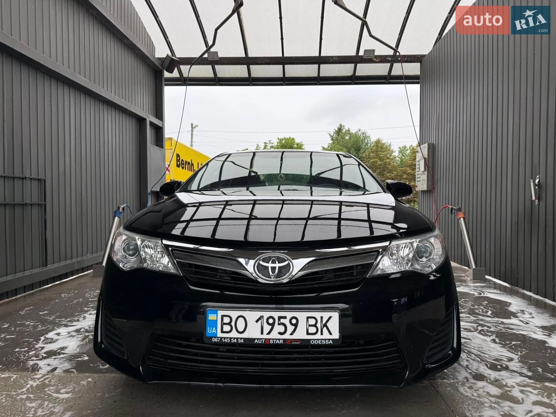 Toyota Camry, 2011