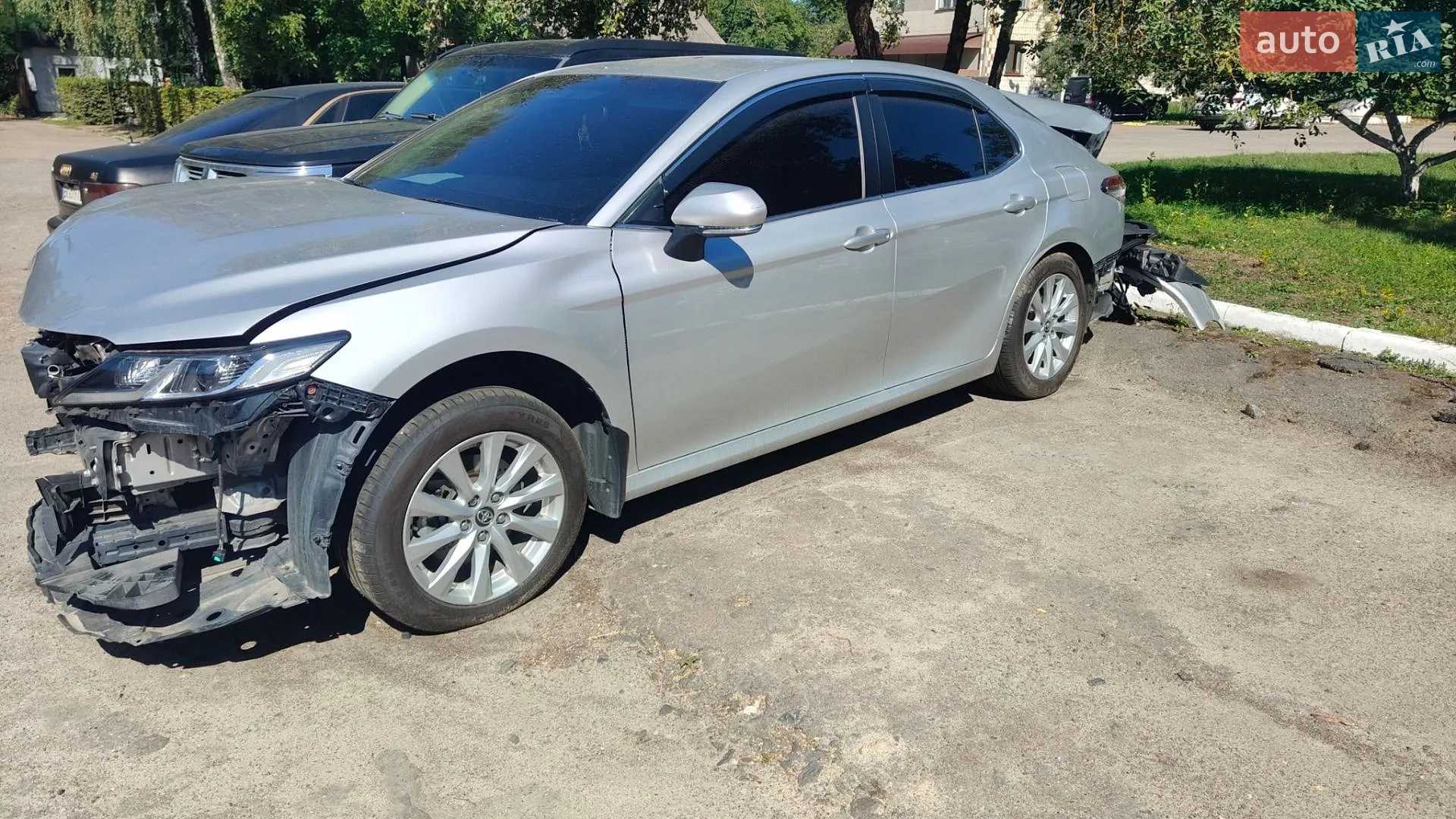 Toyota Camry, 2019