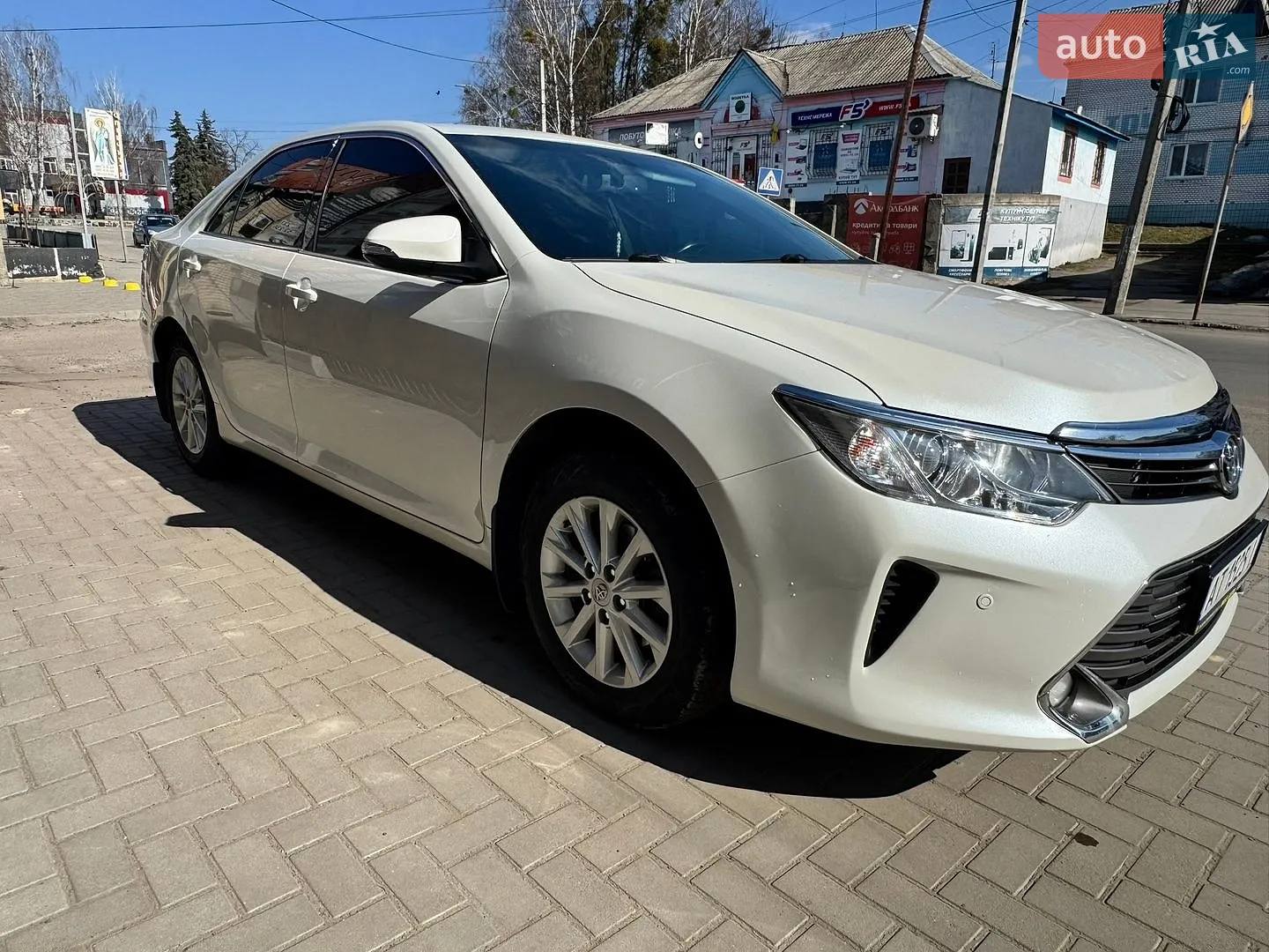 Toyota Camry, 2016