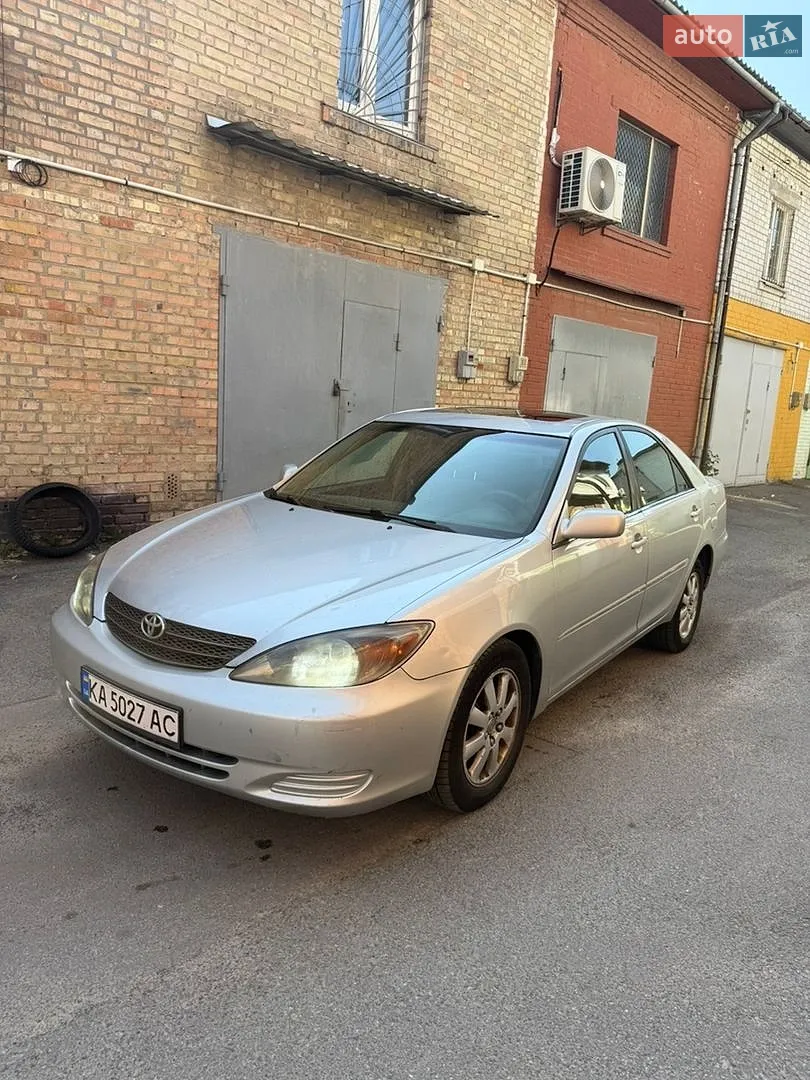 Toyota Camry, 2002