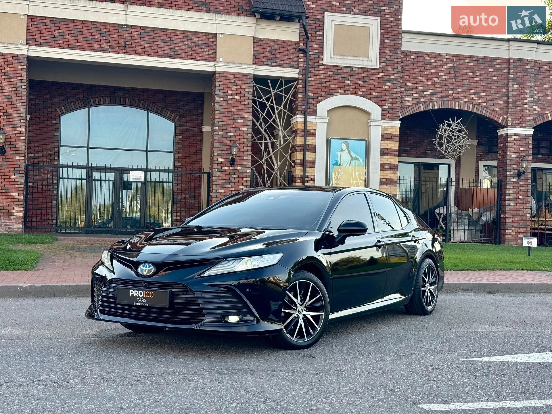 Toyota Camry, 2024
