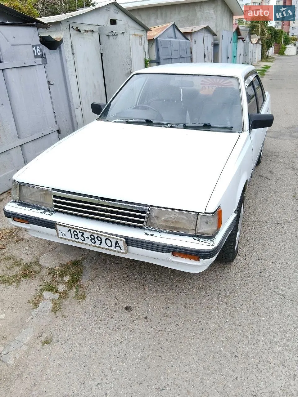 Toyota Camry, 1985