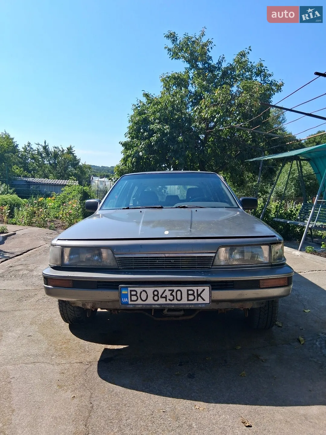 Toyota Camry, 1987