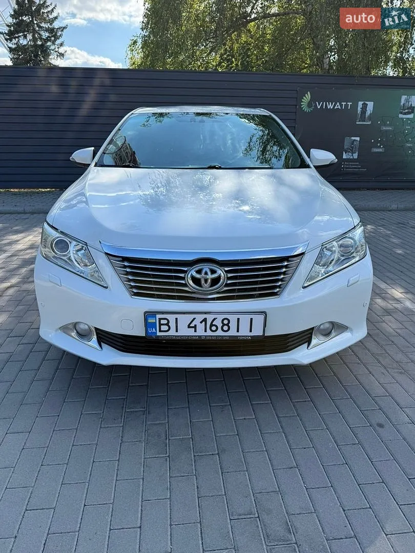 Toyota Camry, 2013