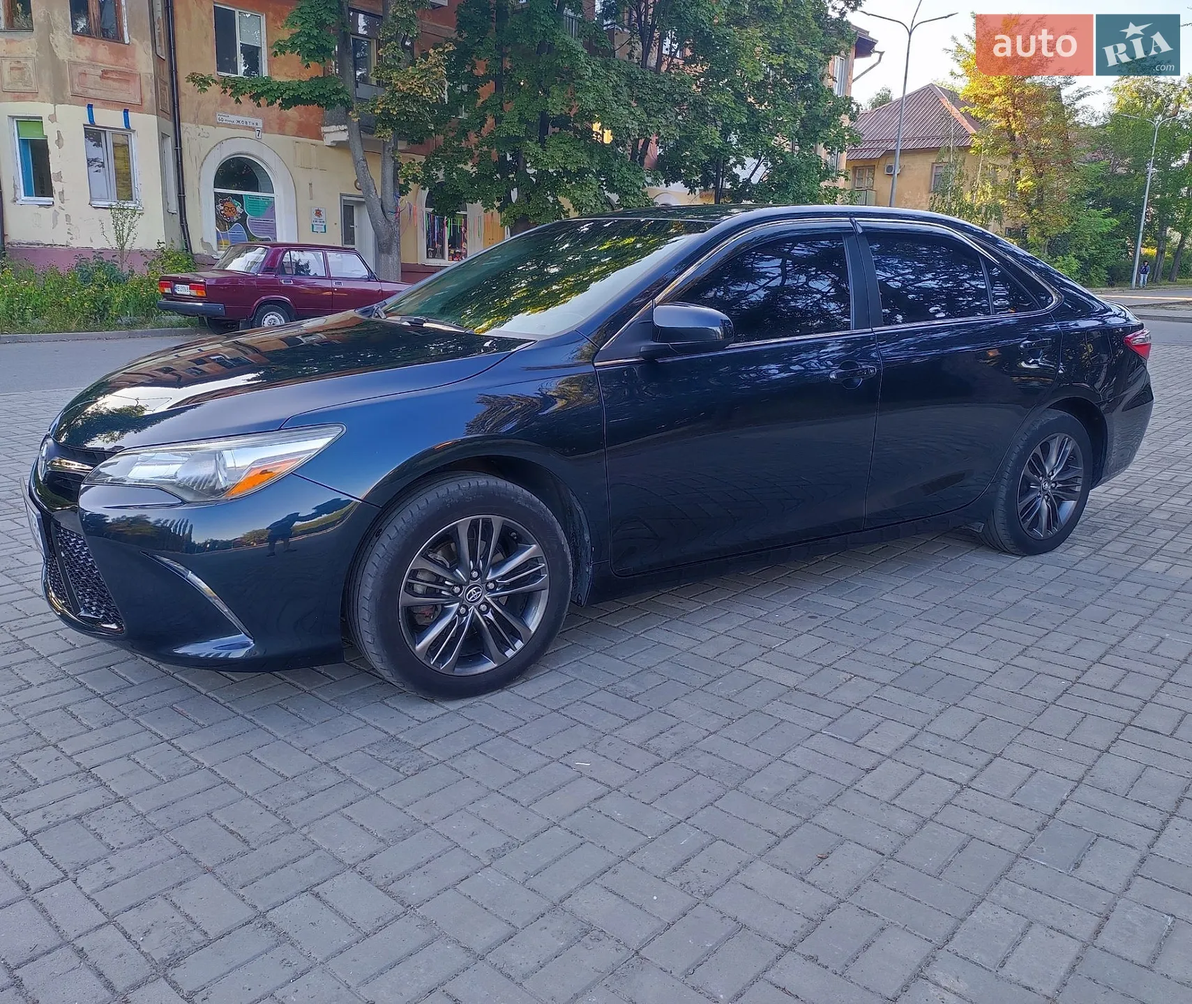 Toyota Camry, 2016