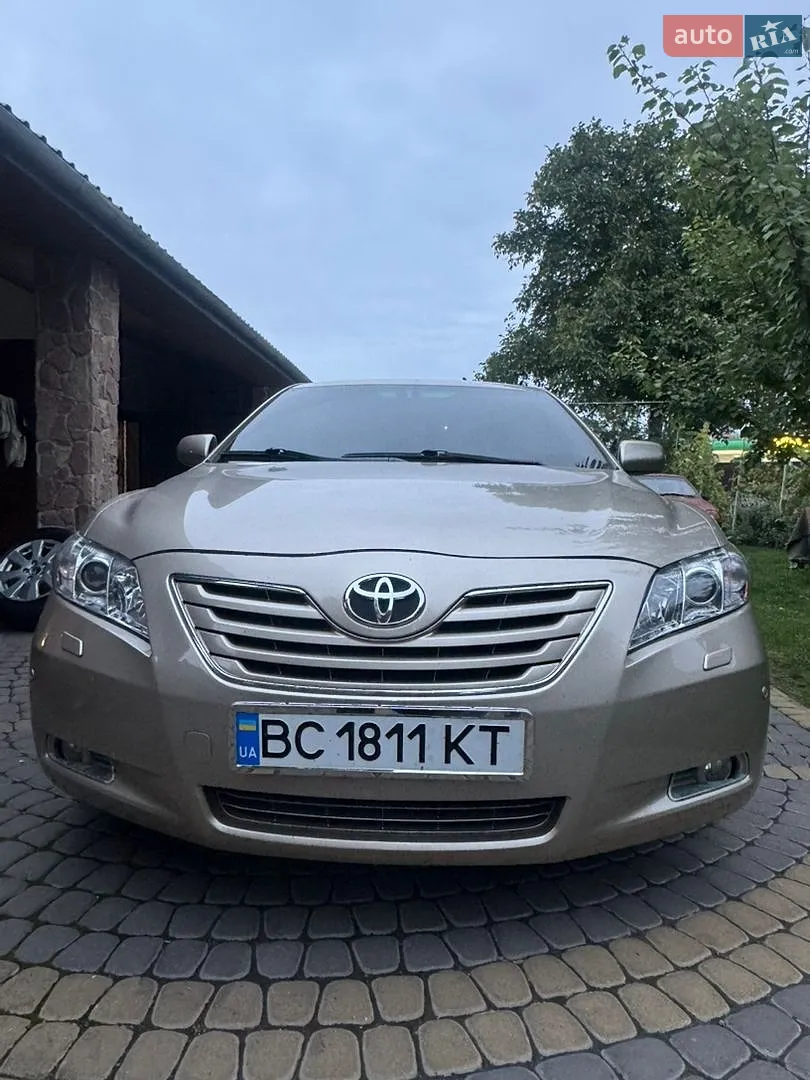 Toyota Camry, 2008