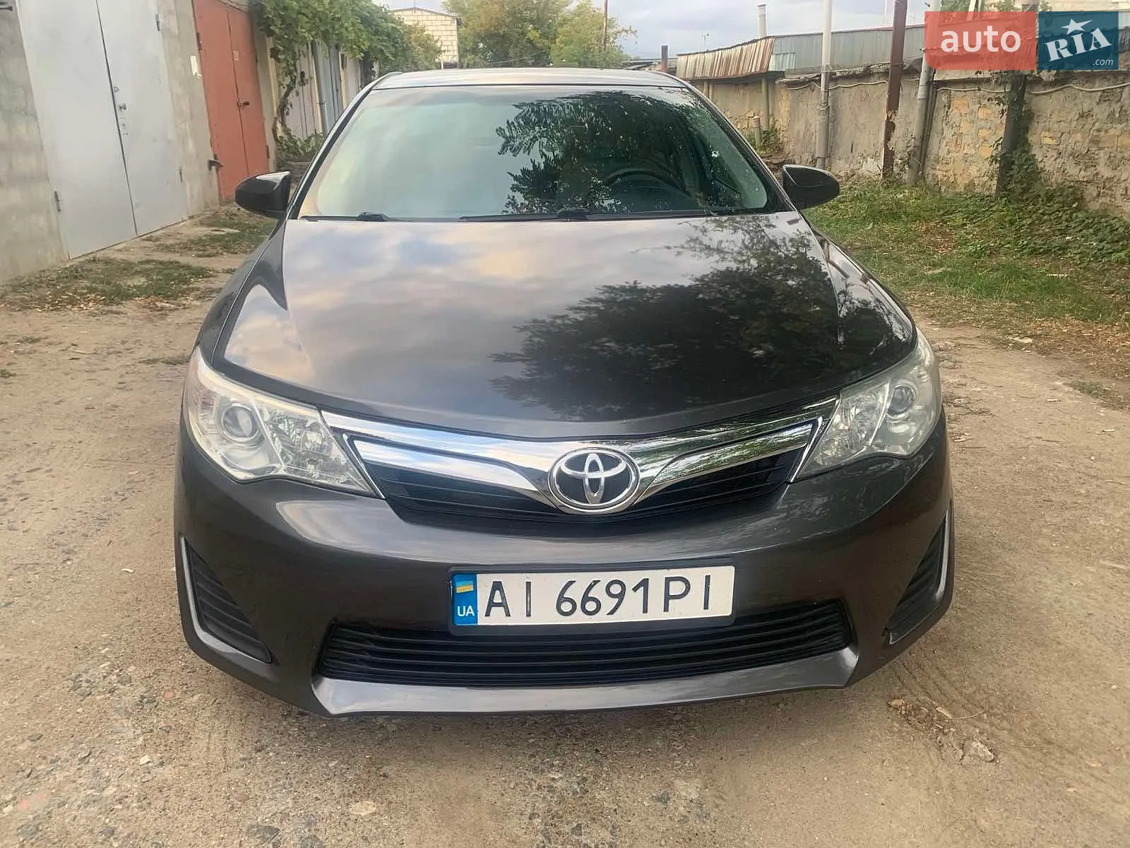 Toyota Camry, 2011
