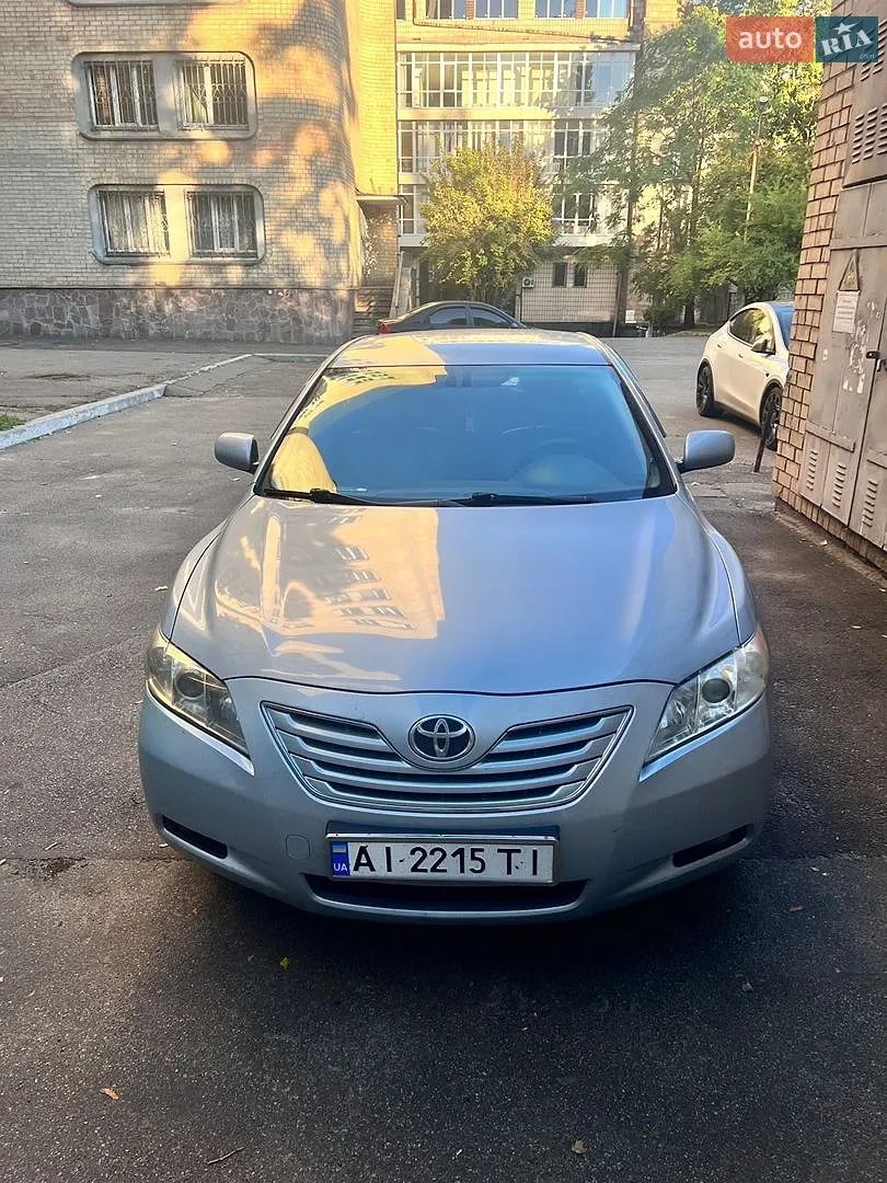 Toyota Camry, 2007