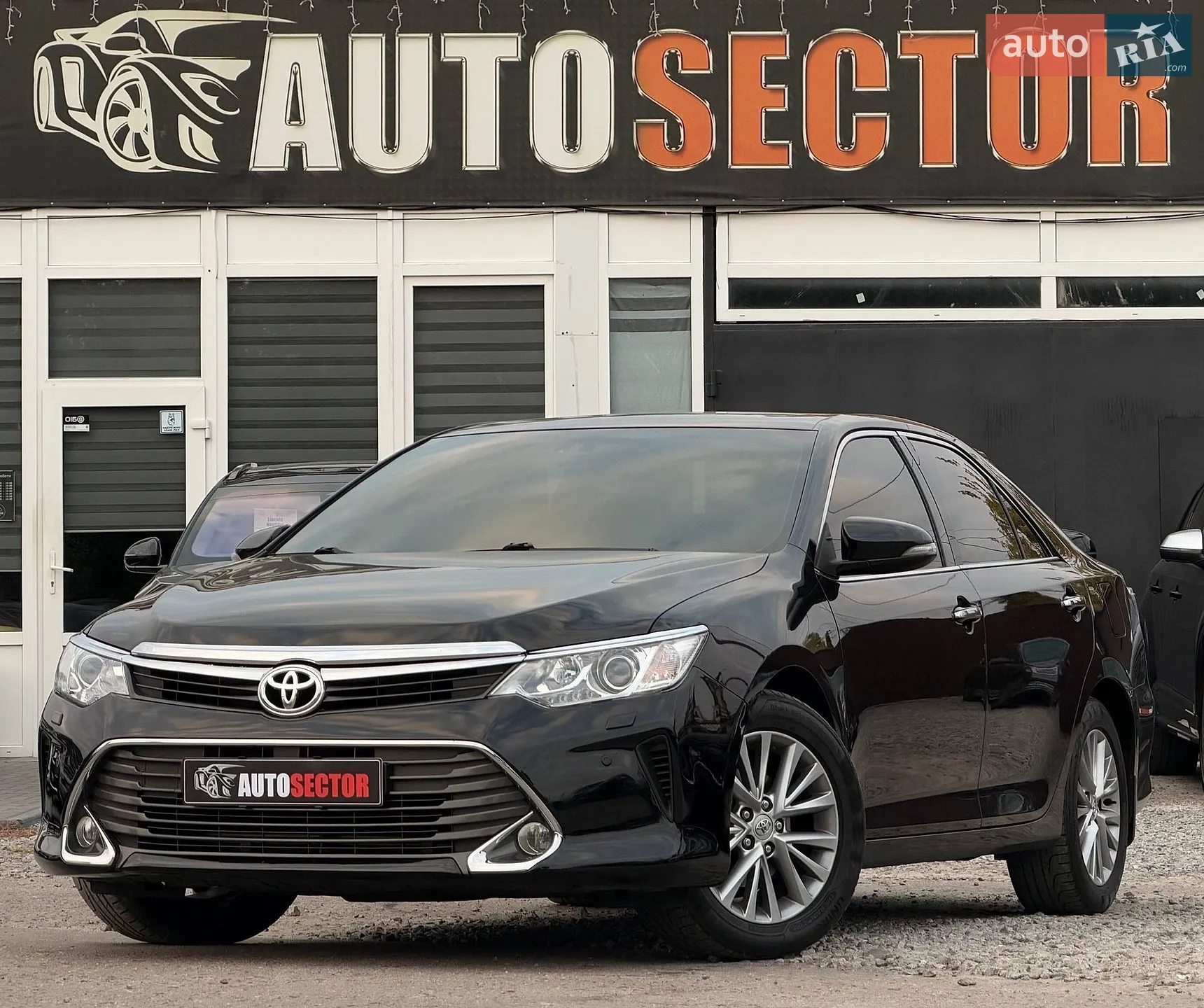 Toyota Camry, 2015