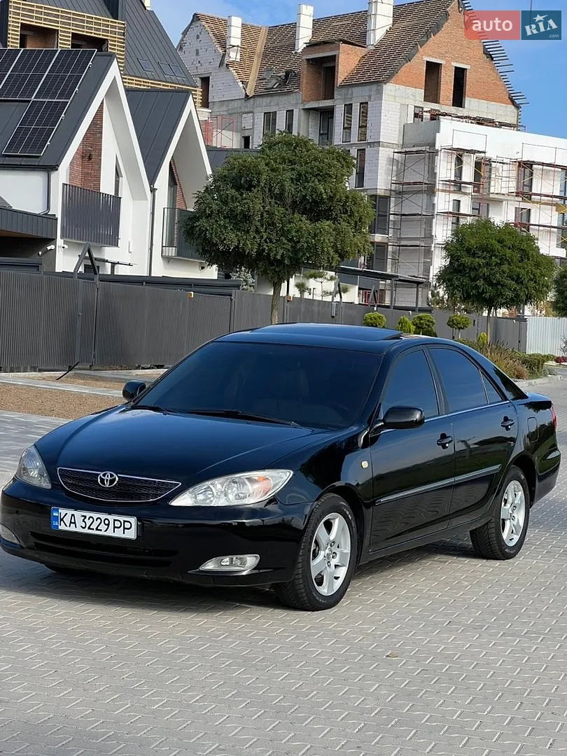 Toyota Camry, 2003