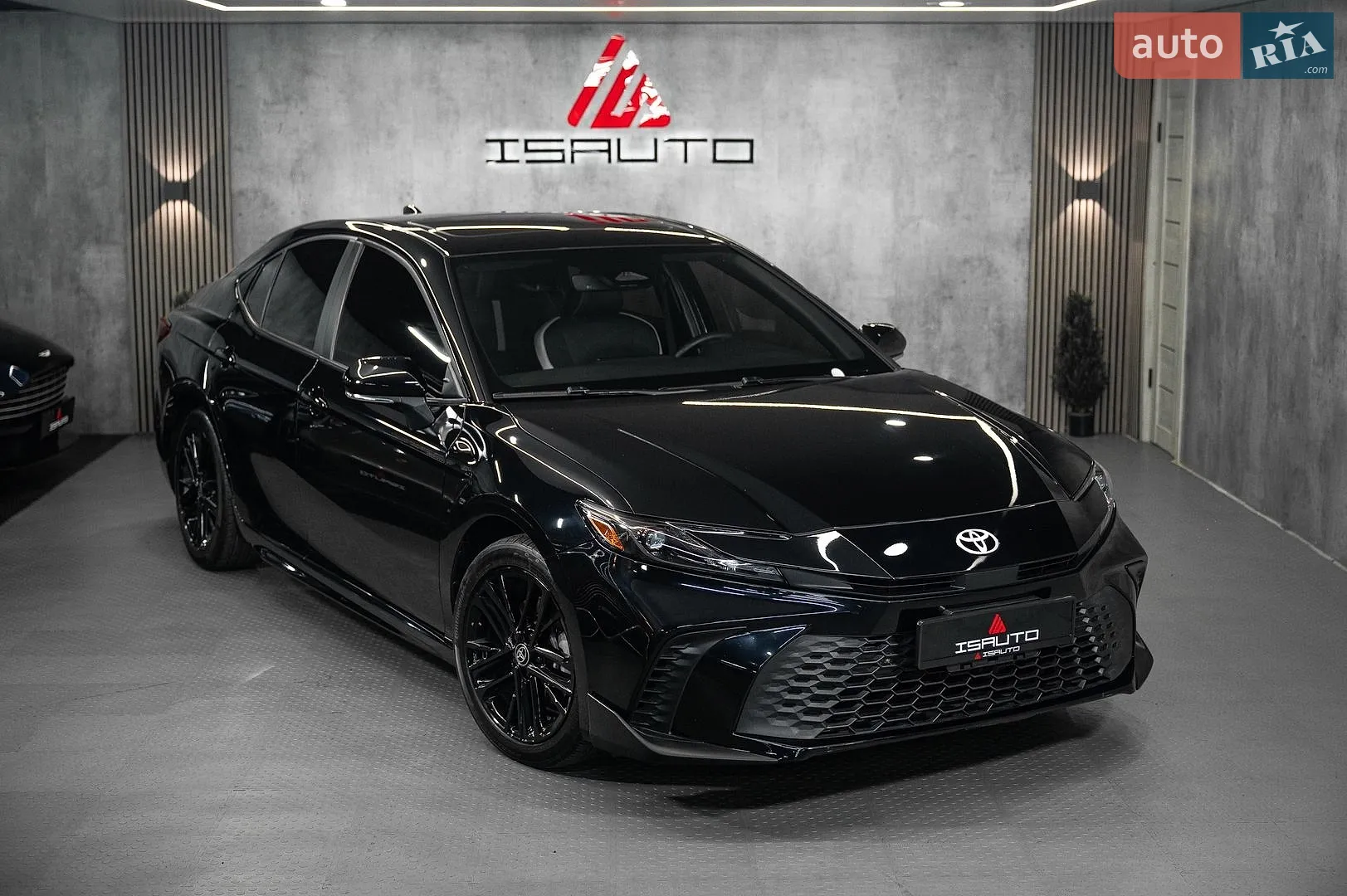 Toyota Camry, 2024