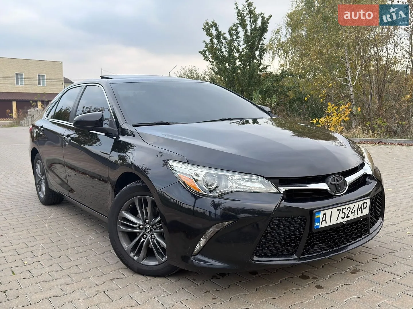Toyota Camry, 2016