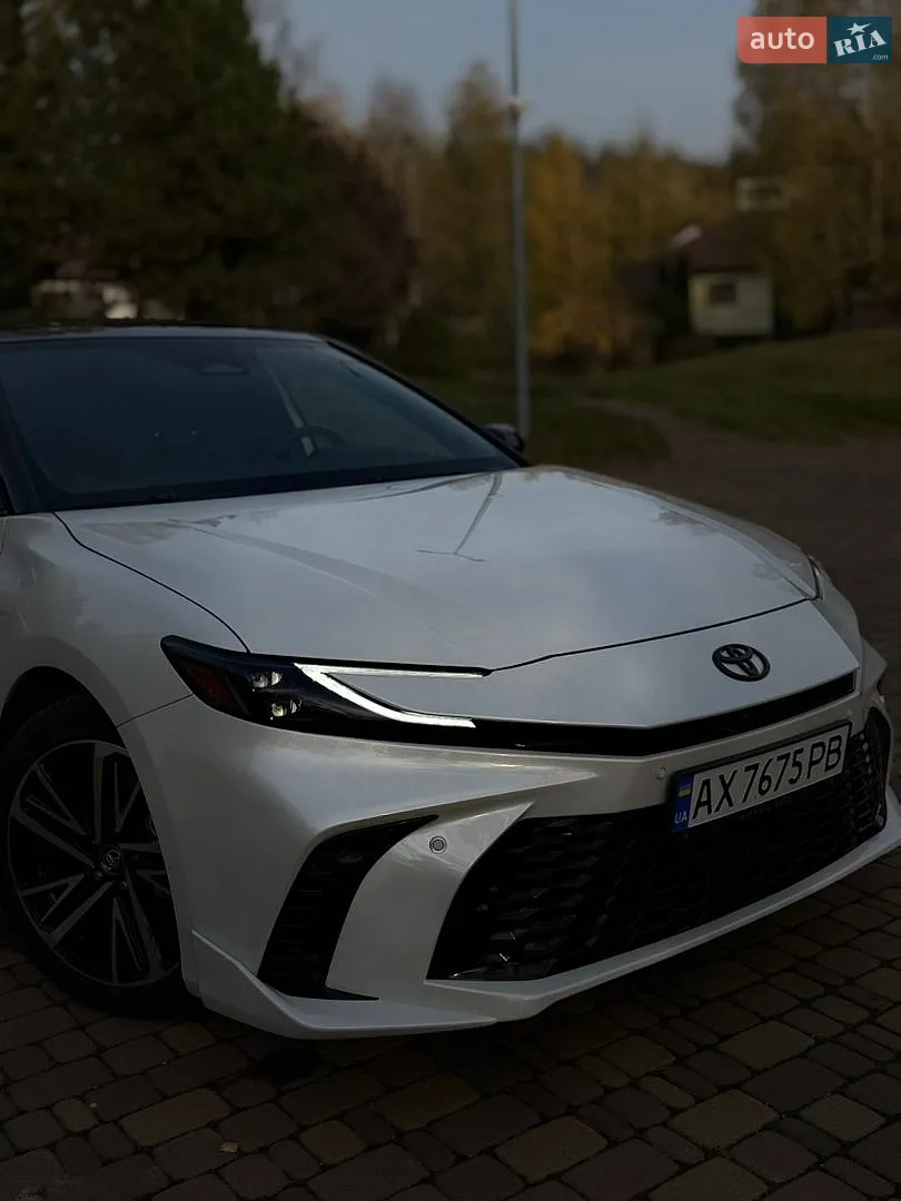 Toyota Camry, 2025