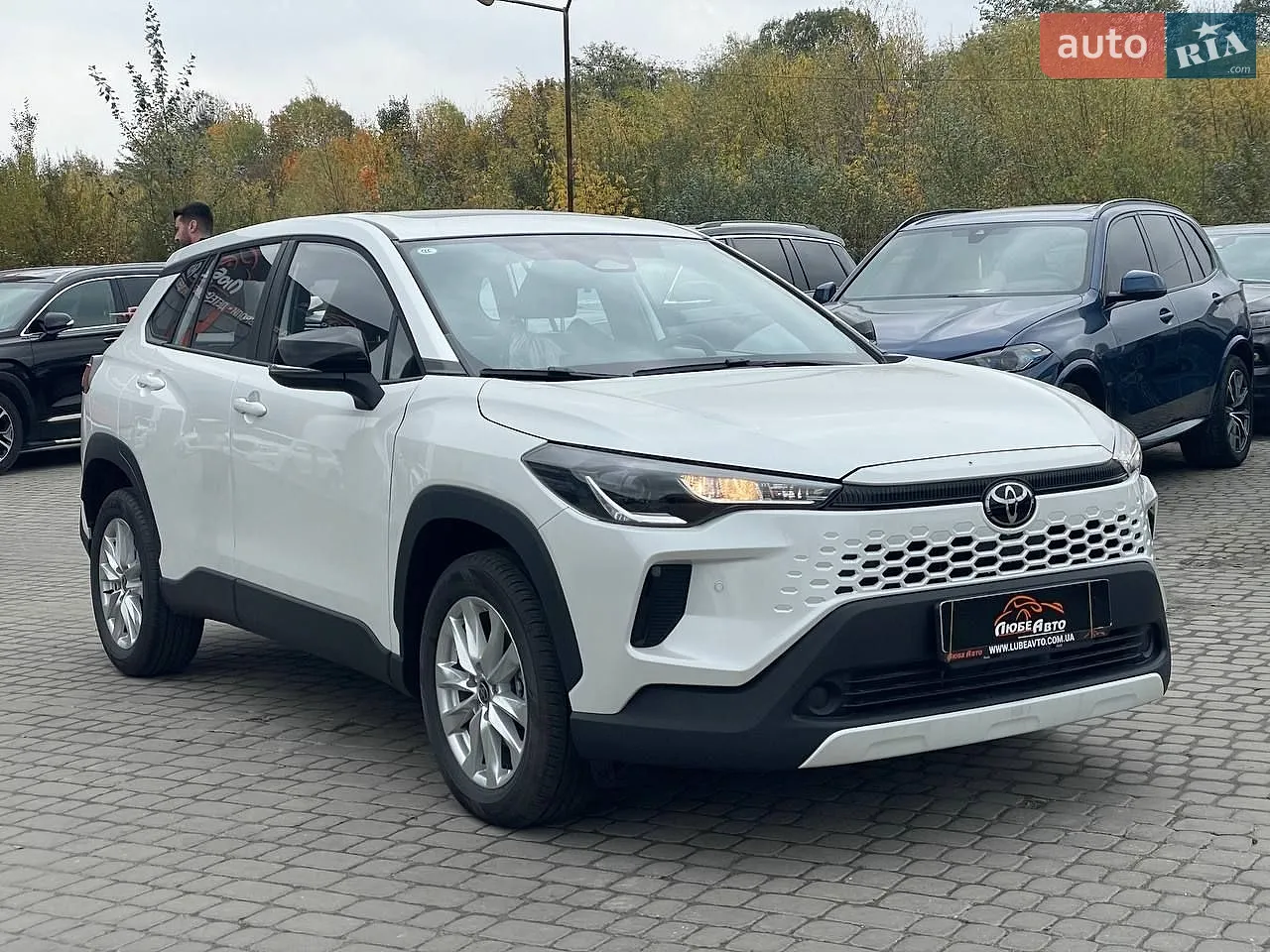 Toyota Corolla Cross, 2026