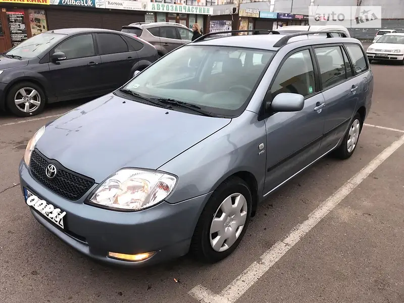 Toyota Corolla, 2004