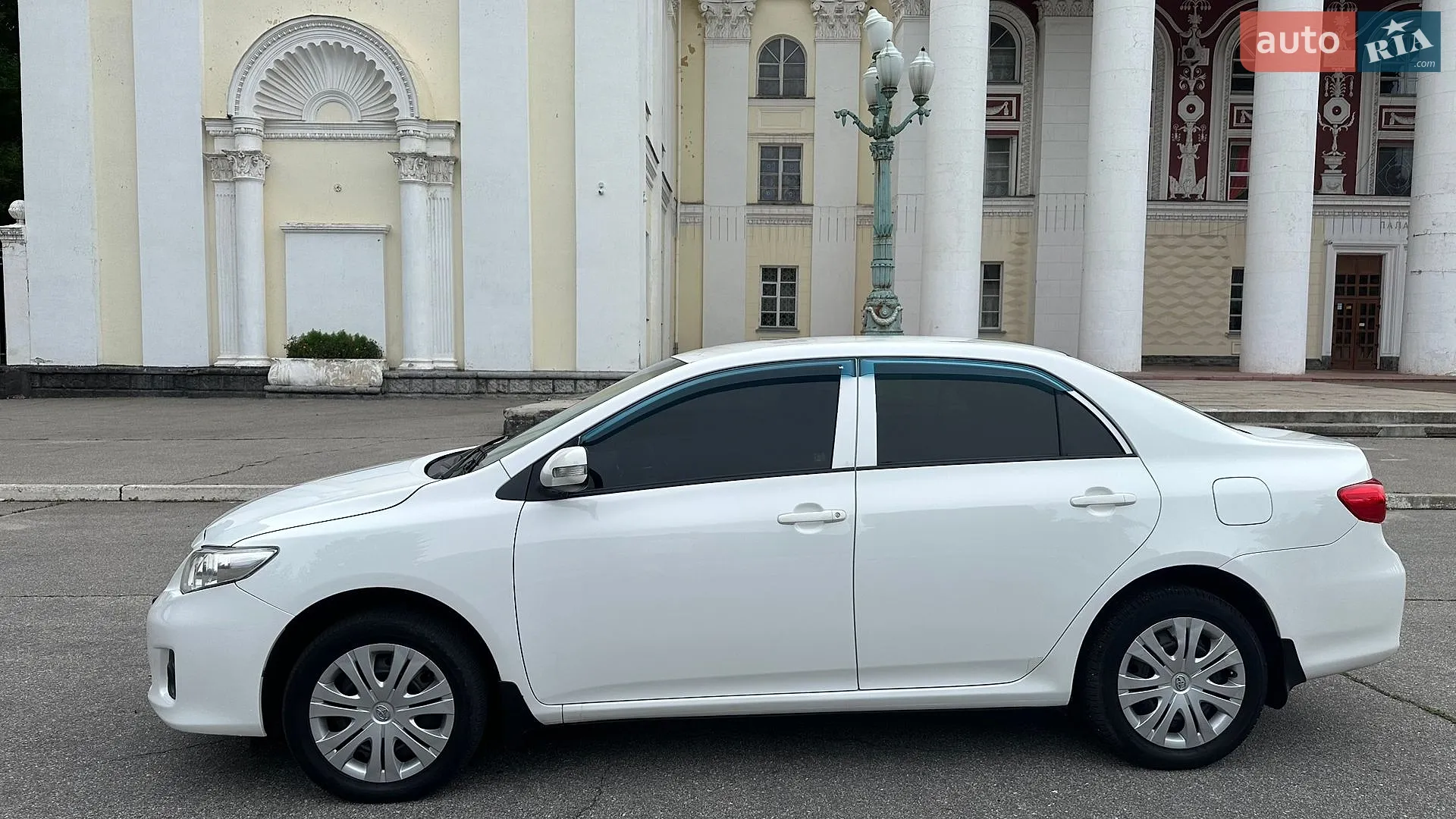 Toyota Corolla, 2011
