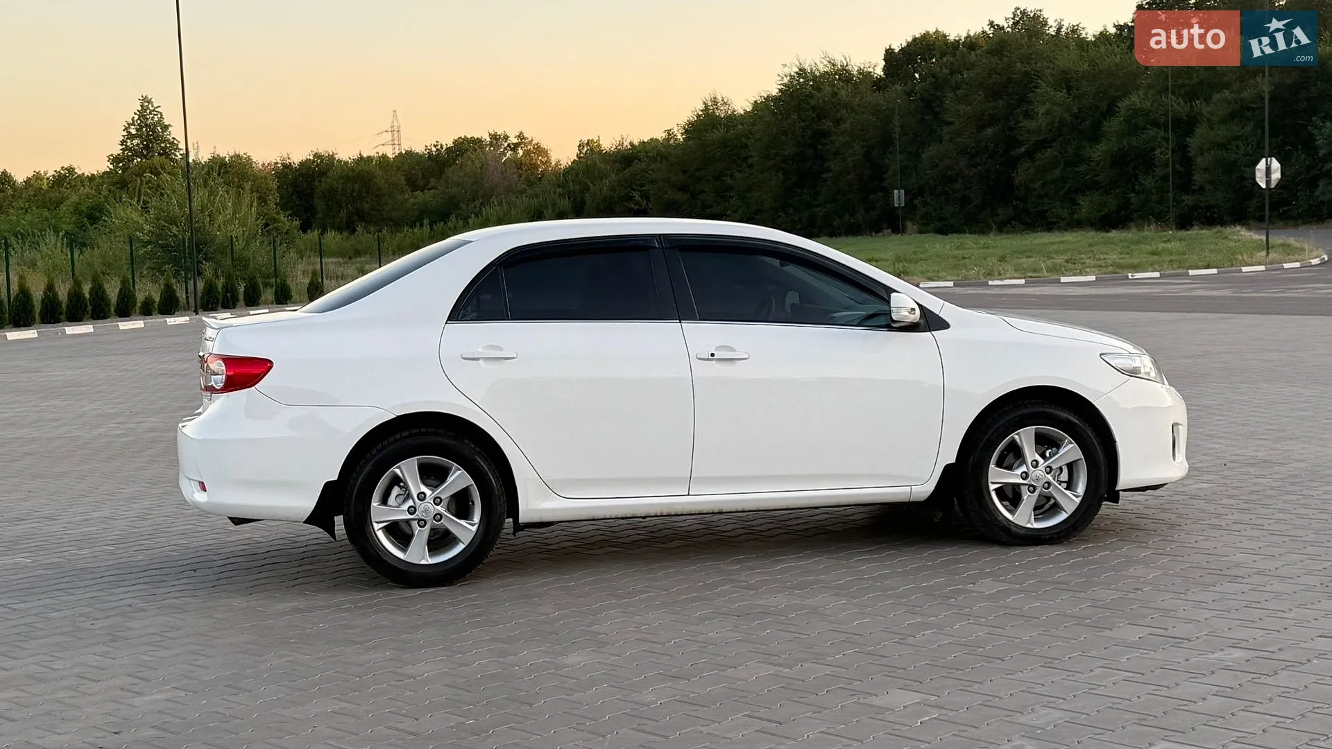 Toyota Corolla, 2011