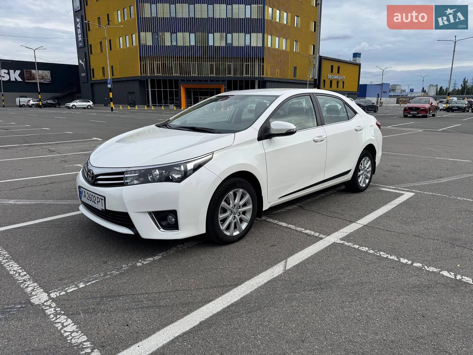 Toyota Corolla, 2013