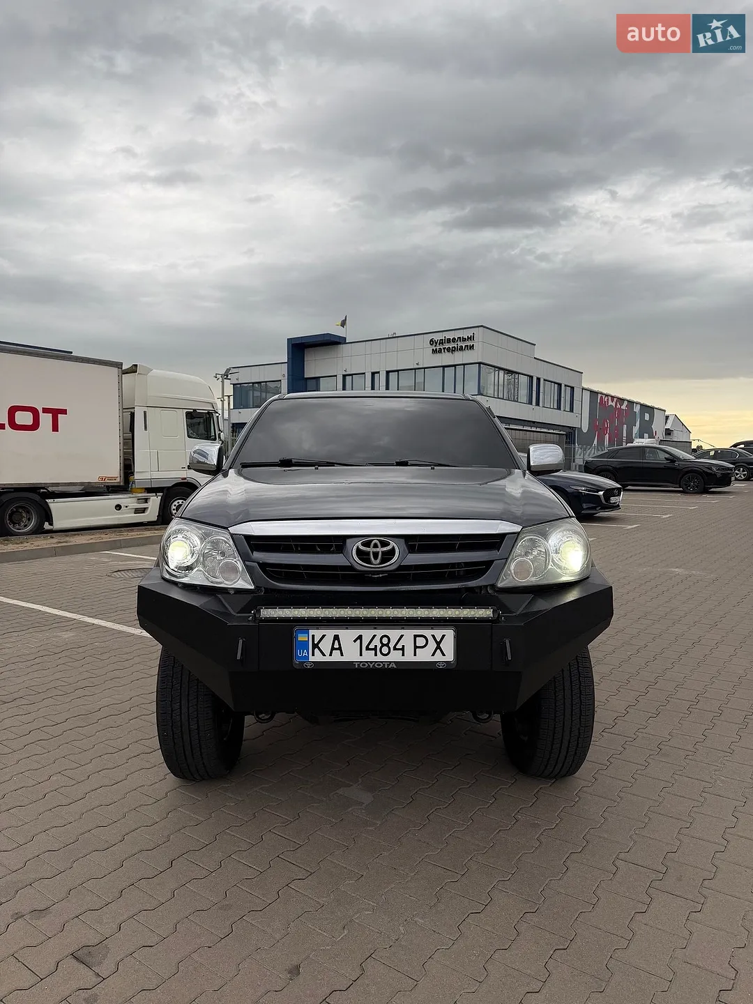 Toyota Fortuner, 2007