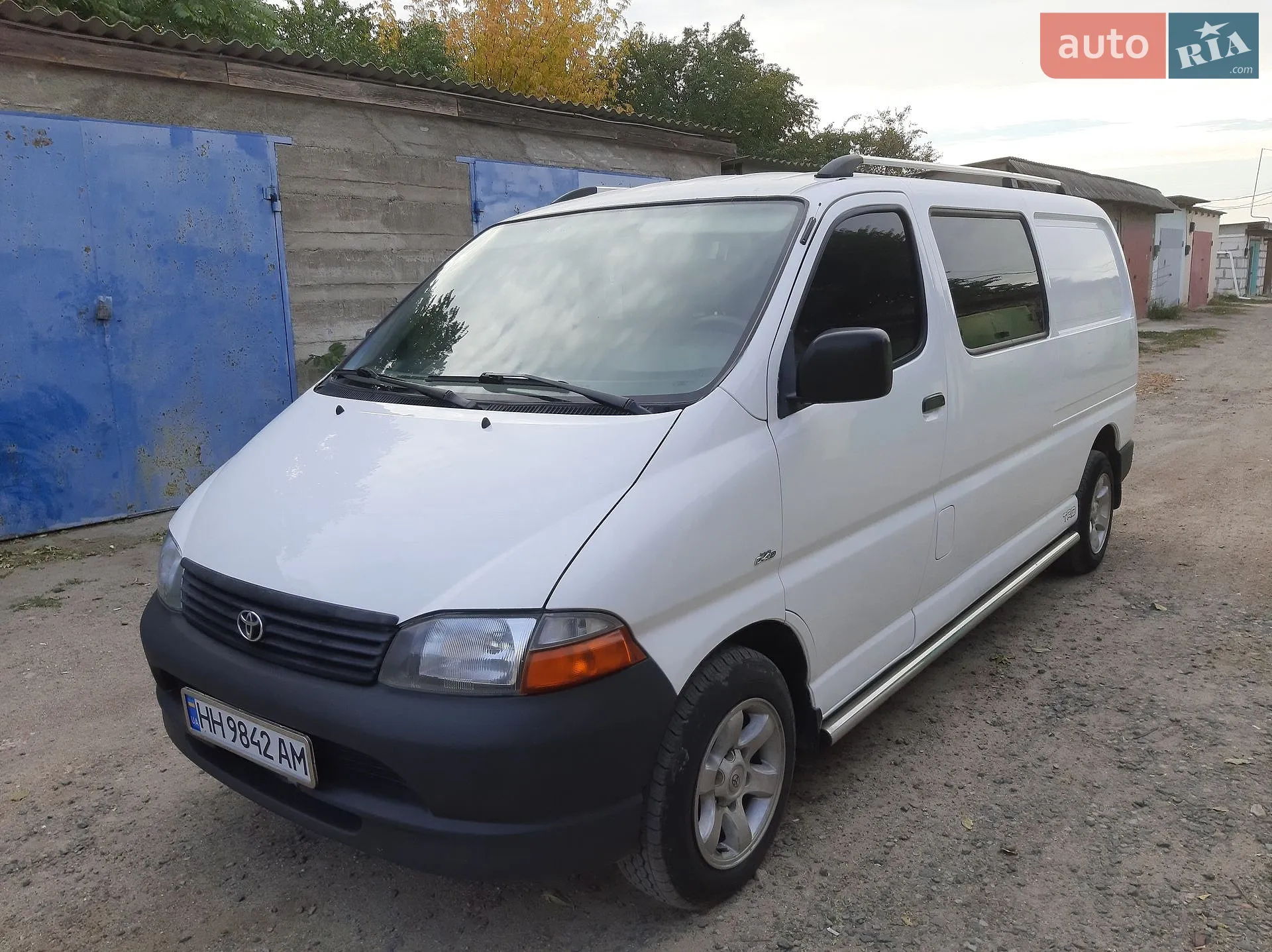 Toyota Hiace, 2005