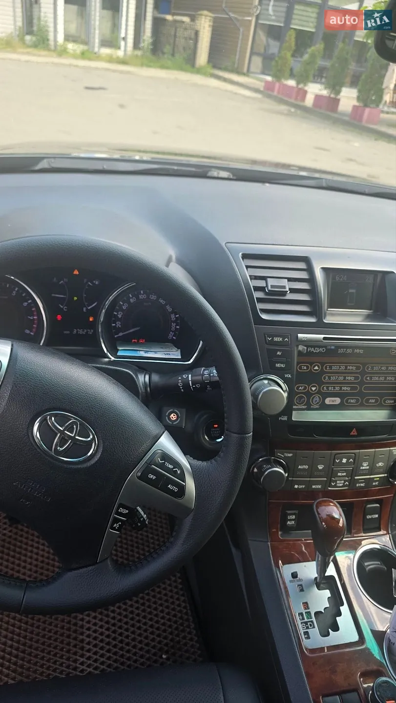 Toyota Highlander, 2013