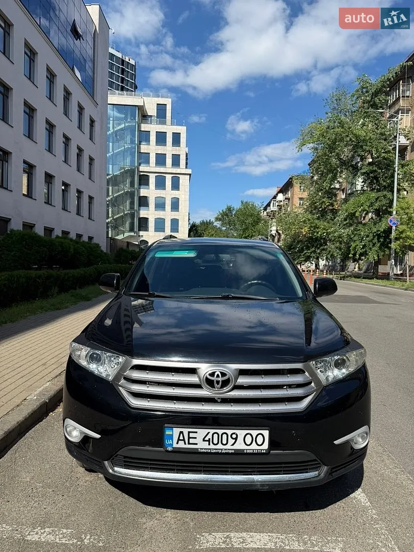 Toyota Highlander, 2011