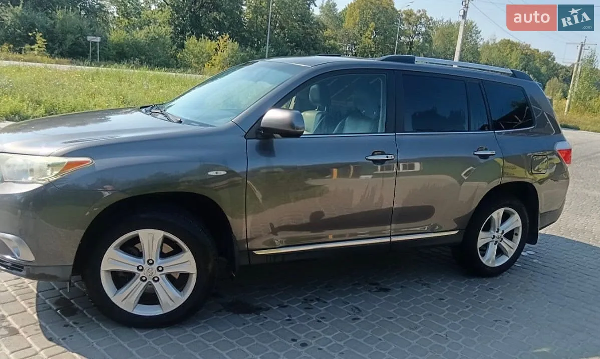 Toyota Highlander, 2012