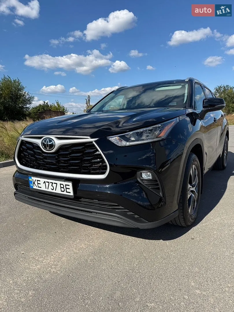 Toyota Highlander, 2022
