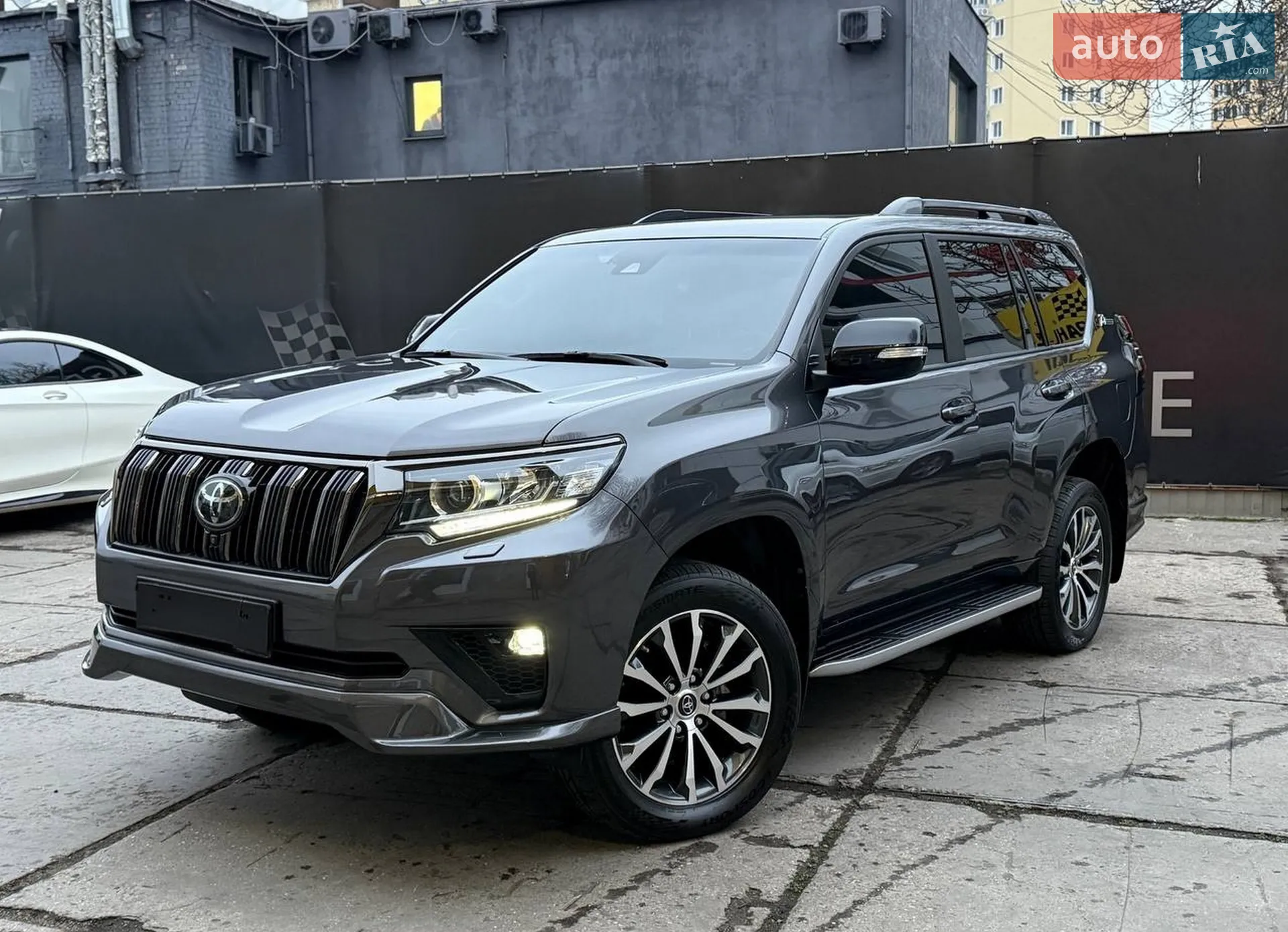 Toyota Land Cruiser Prado, 2021
