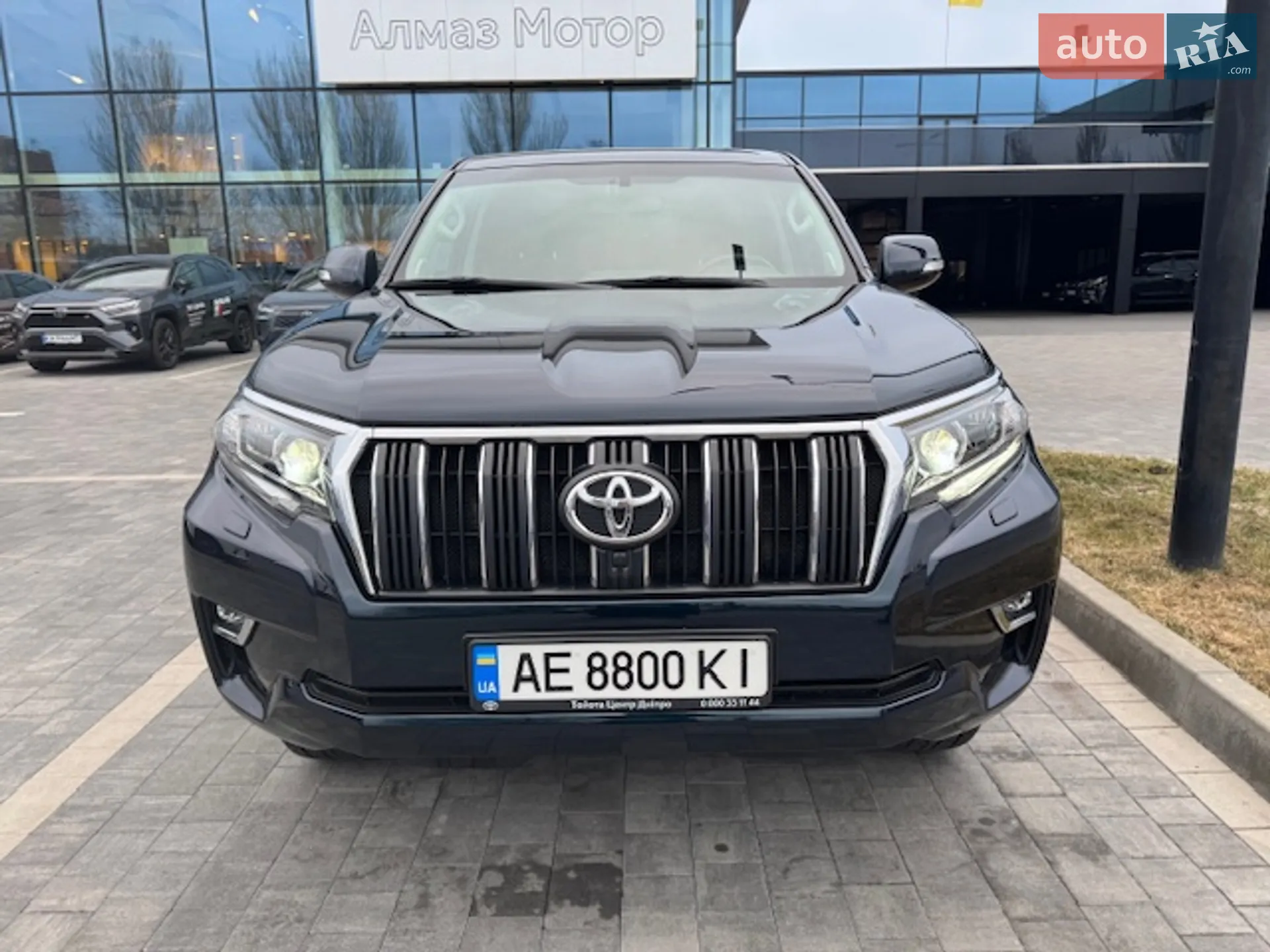 Toyota Land Cruiser Prado, 2023