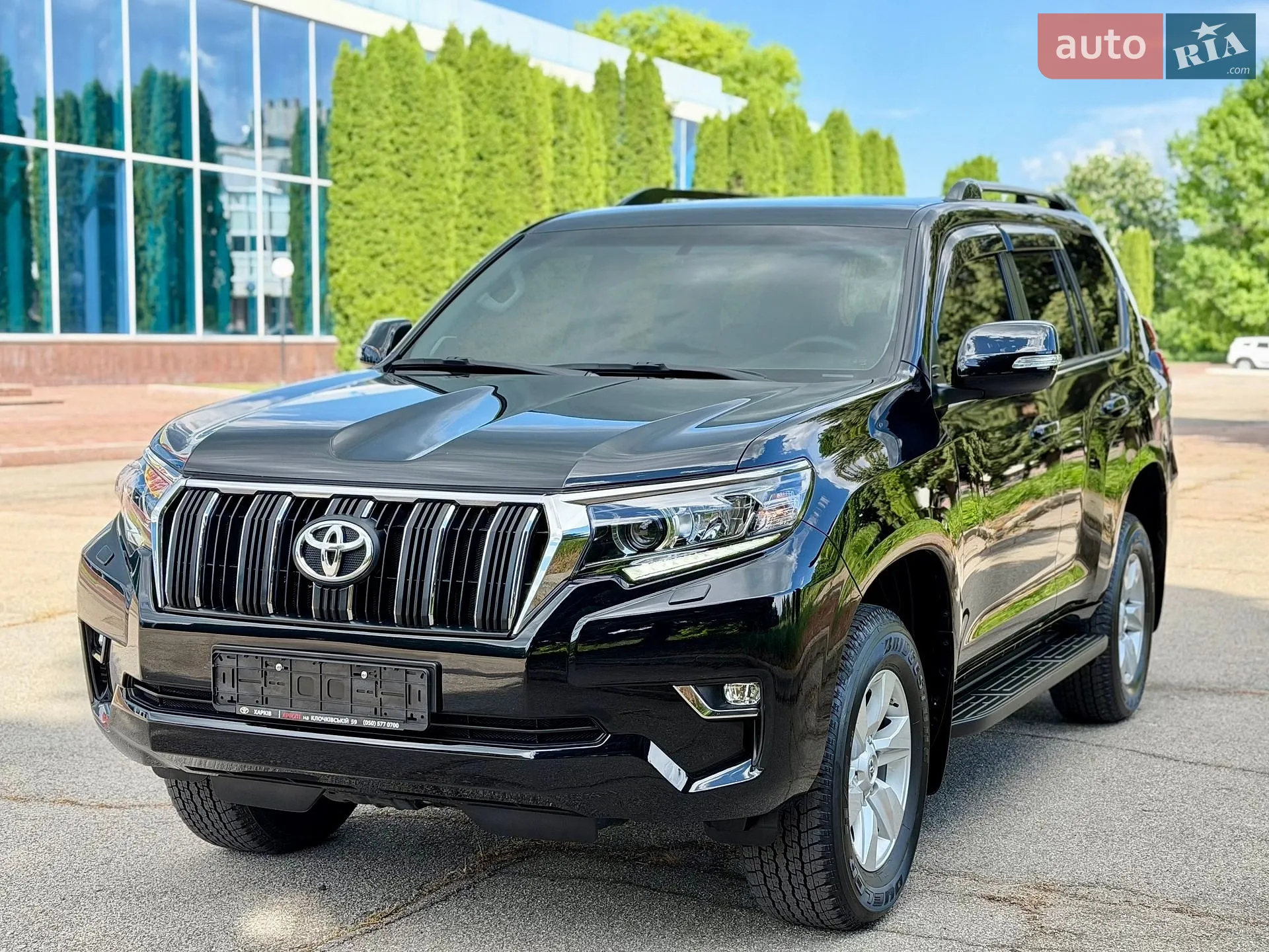 Toyota Land Cruiser Prado, 2023