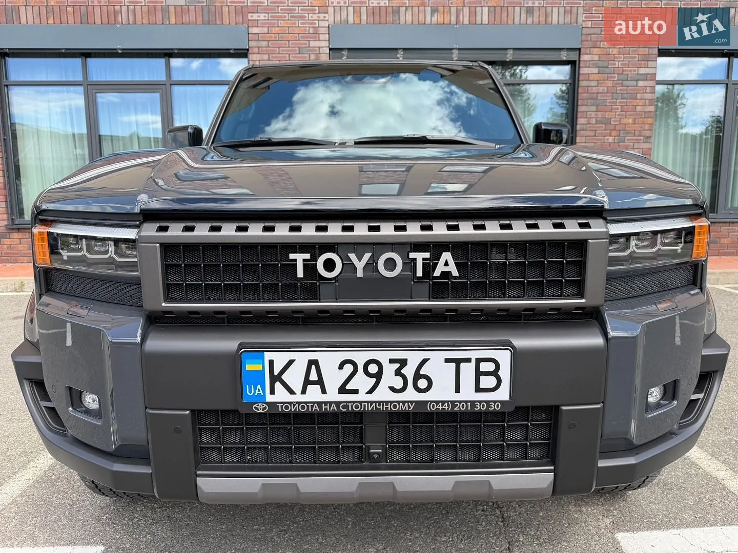 Toyota Land Cruiser Prado, 2025