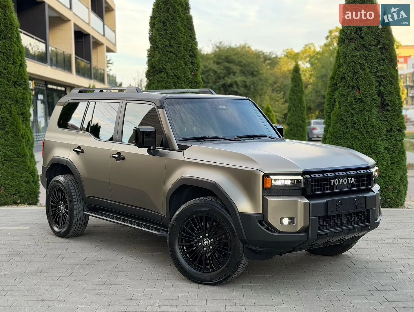 Toyota Land Cruiser Prado, 2025