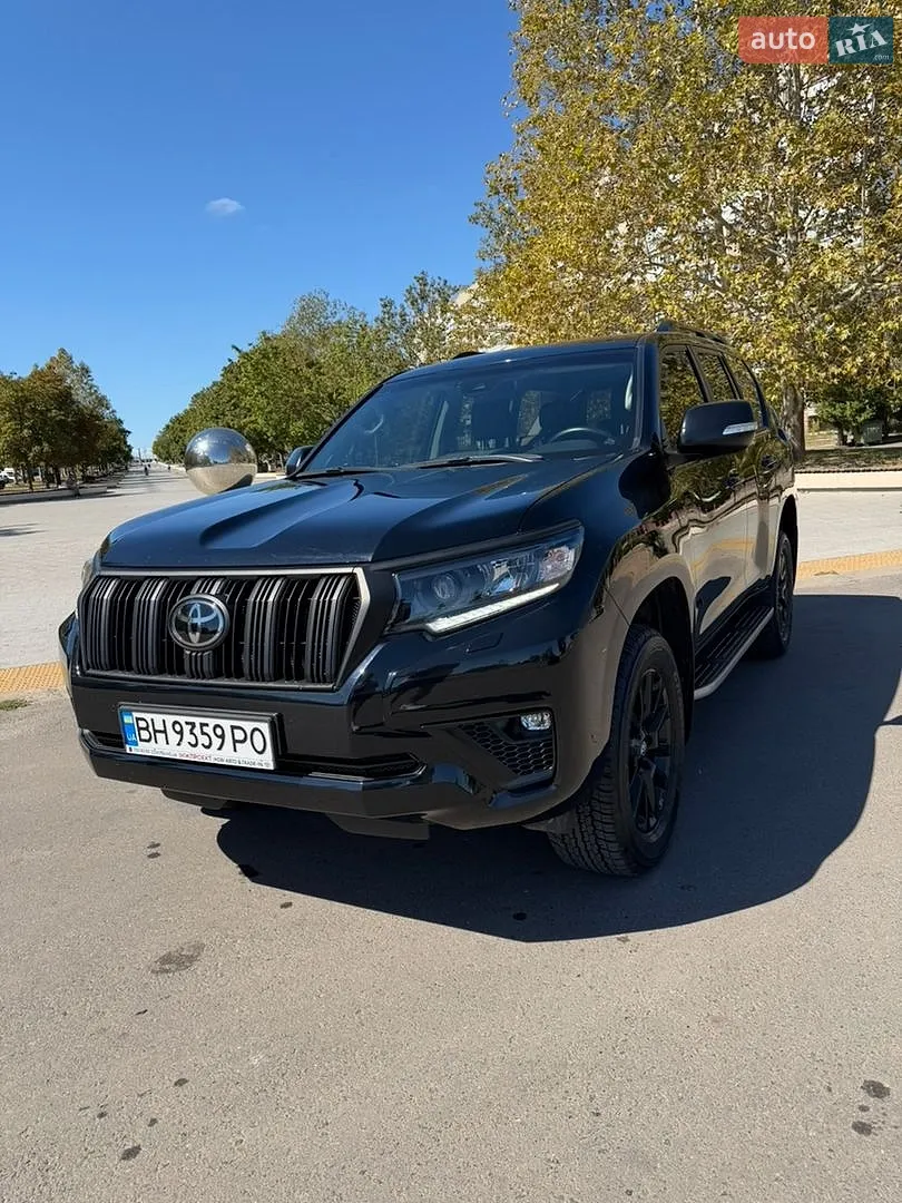 Toyota Land Cruiser Prado, 2023