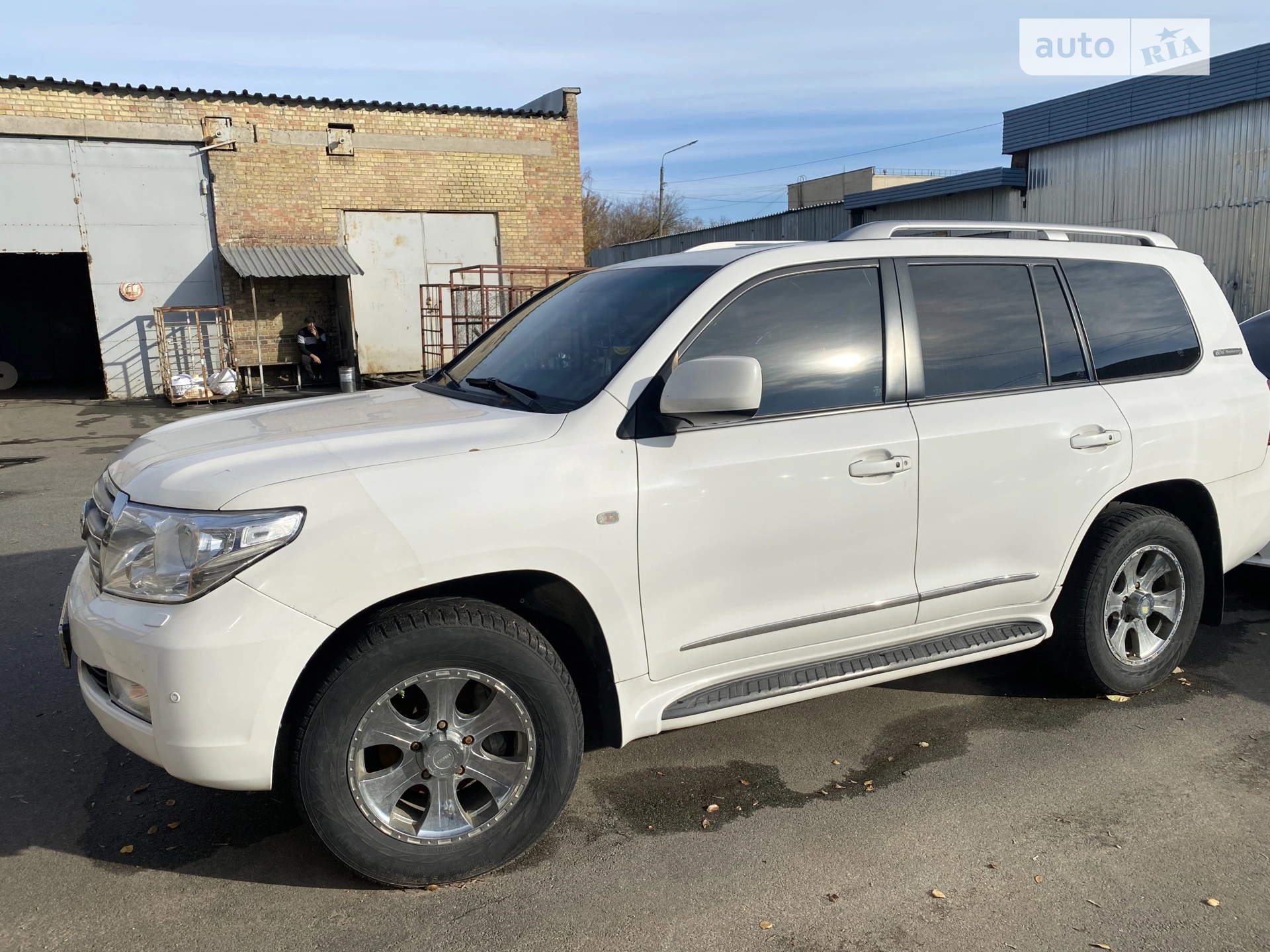 Toyota Land Cruiser, 2011