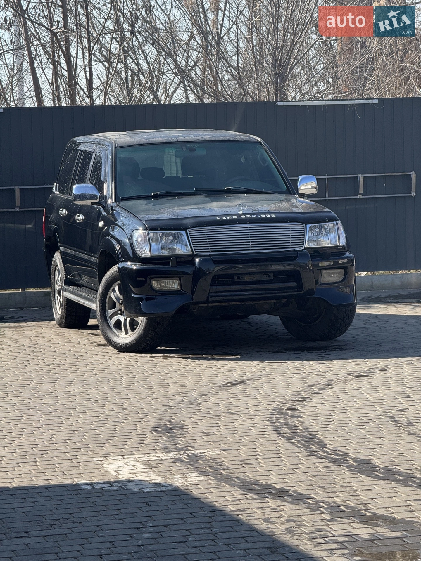 Toyota Land Cruiser, 2001