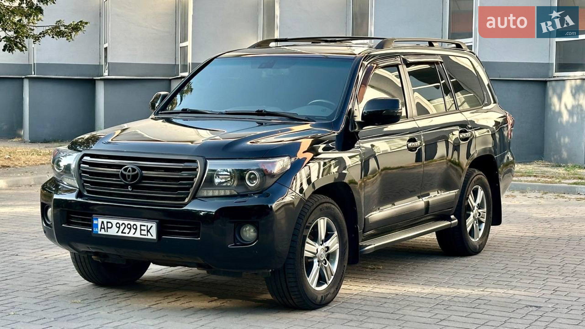 Toyota Land Cruiser, 2012